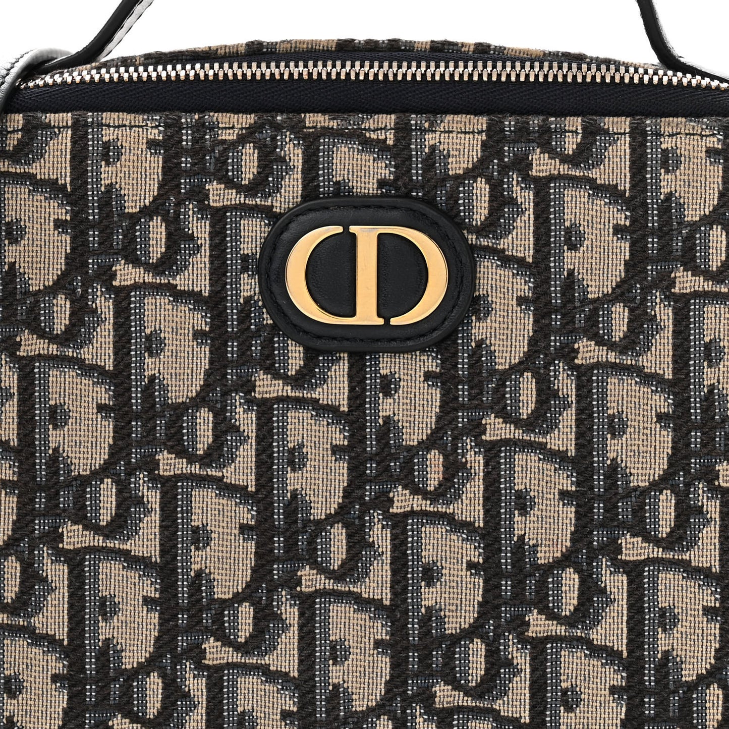 Oblique 30 Montaigne Top Handle Box Bag Blue