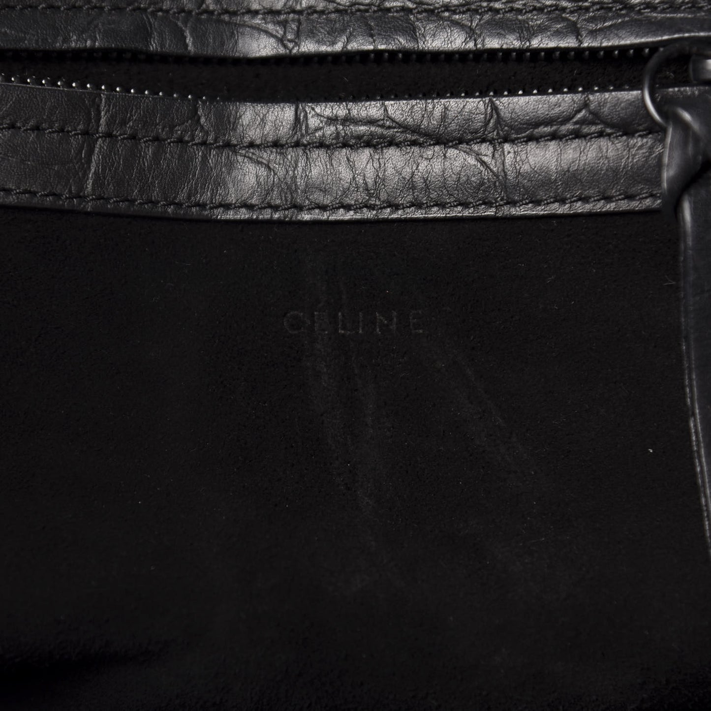 Crocodile Embossed Calfskin Medium Phantom Luggage Black