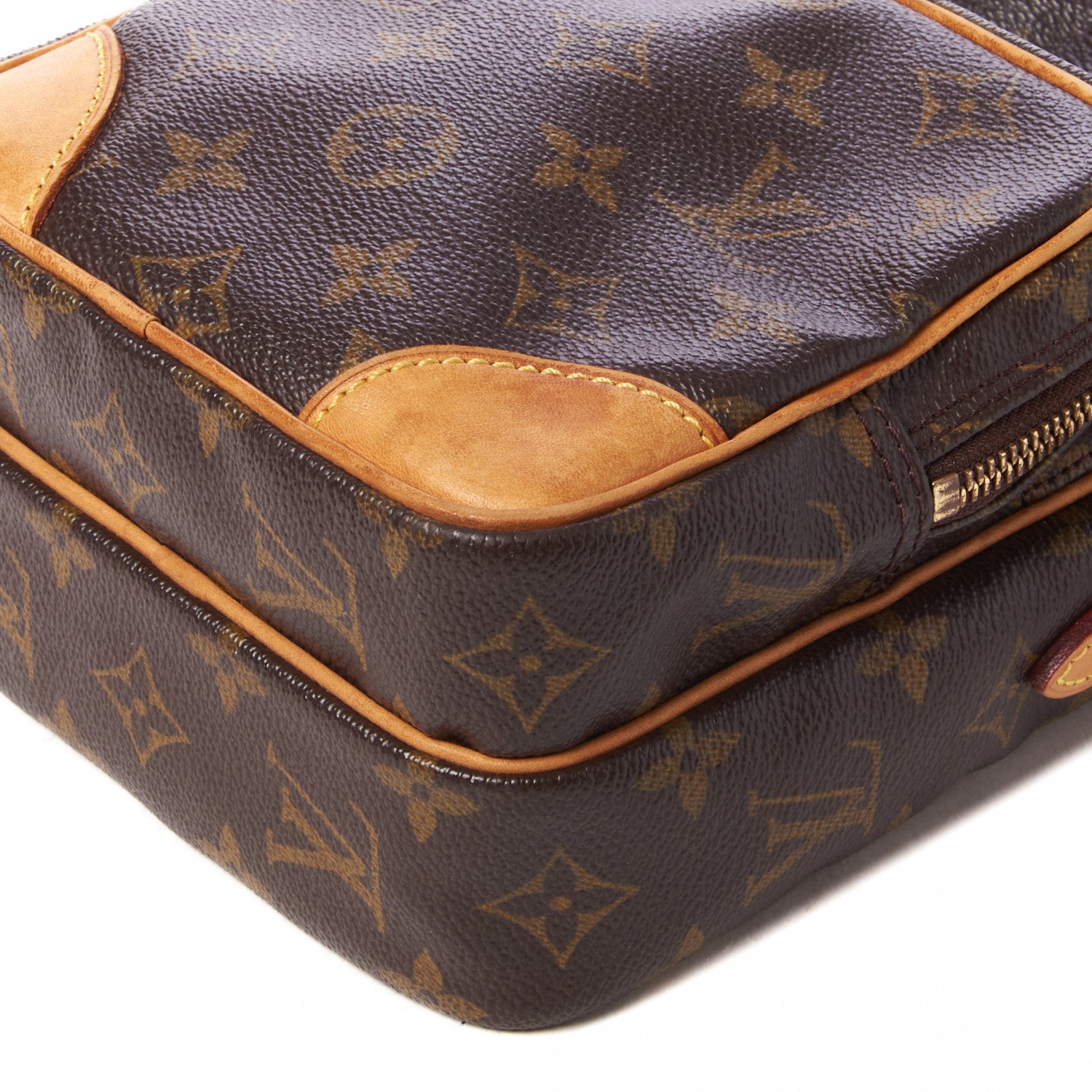 Louis Vuitton Monogram Amazone 4 of 10