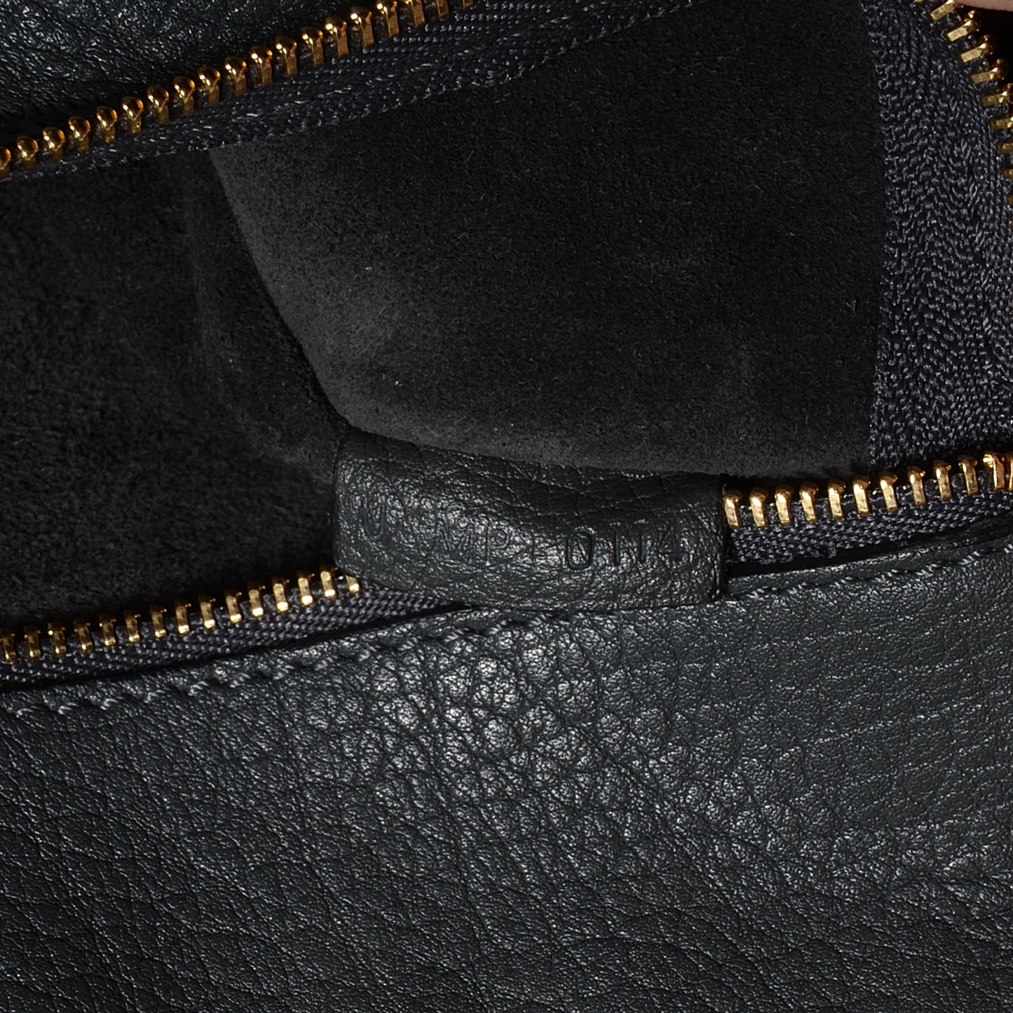 Grained Calfskin Tie Knot Small Tote Anthracite
