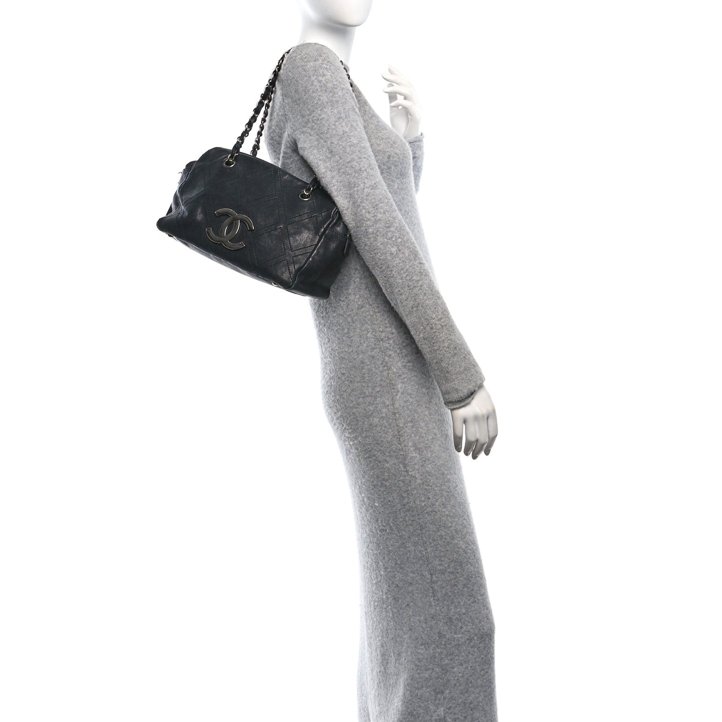Calfskin Small Diamond Stitch Tote Black