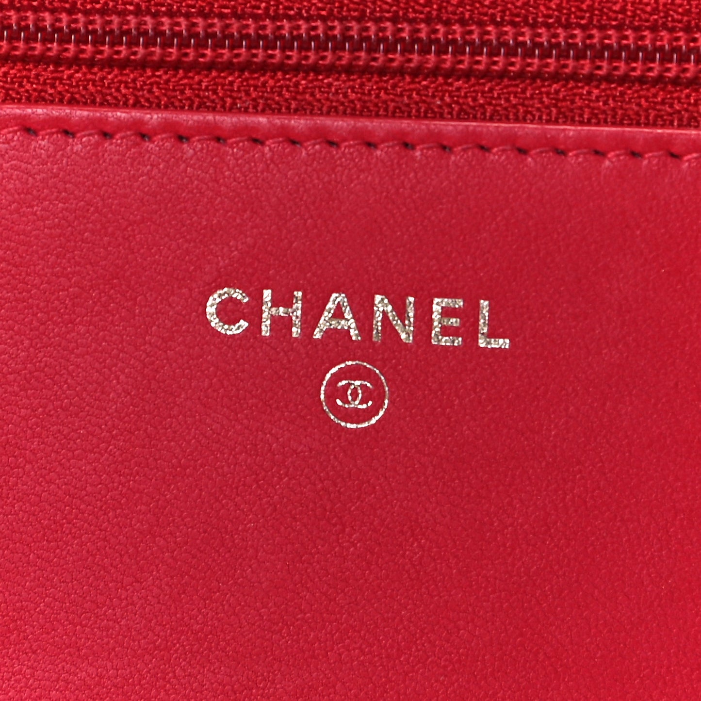 Goatskin Quilted Diamond CC Wallet On Chain WOC Red