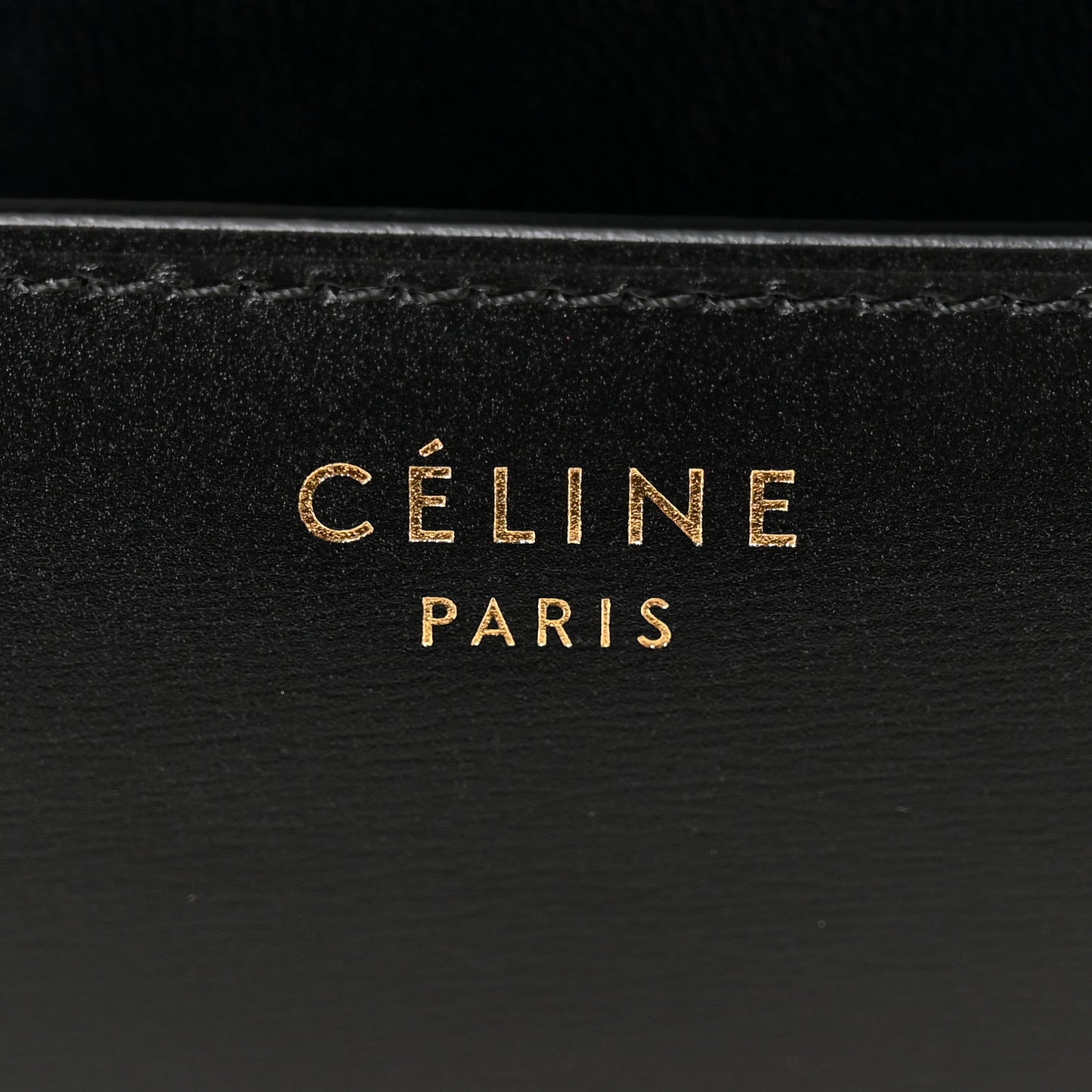 Box Calfskin Medium Classic Box Flap Bag Black