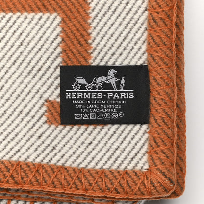 Hermes Wool Cashmere Signature Classic Avalon Blanket Ecru Potiron 3 of 3