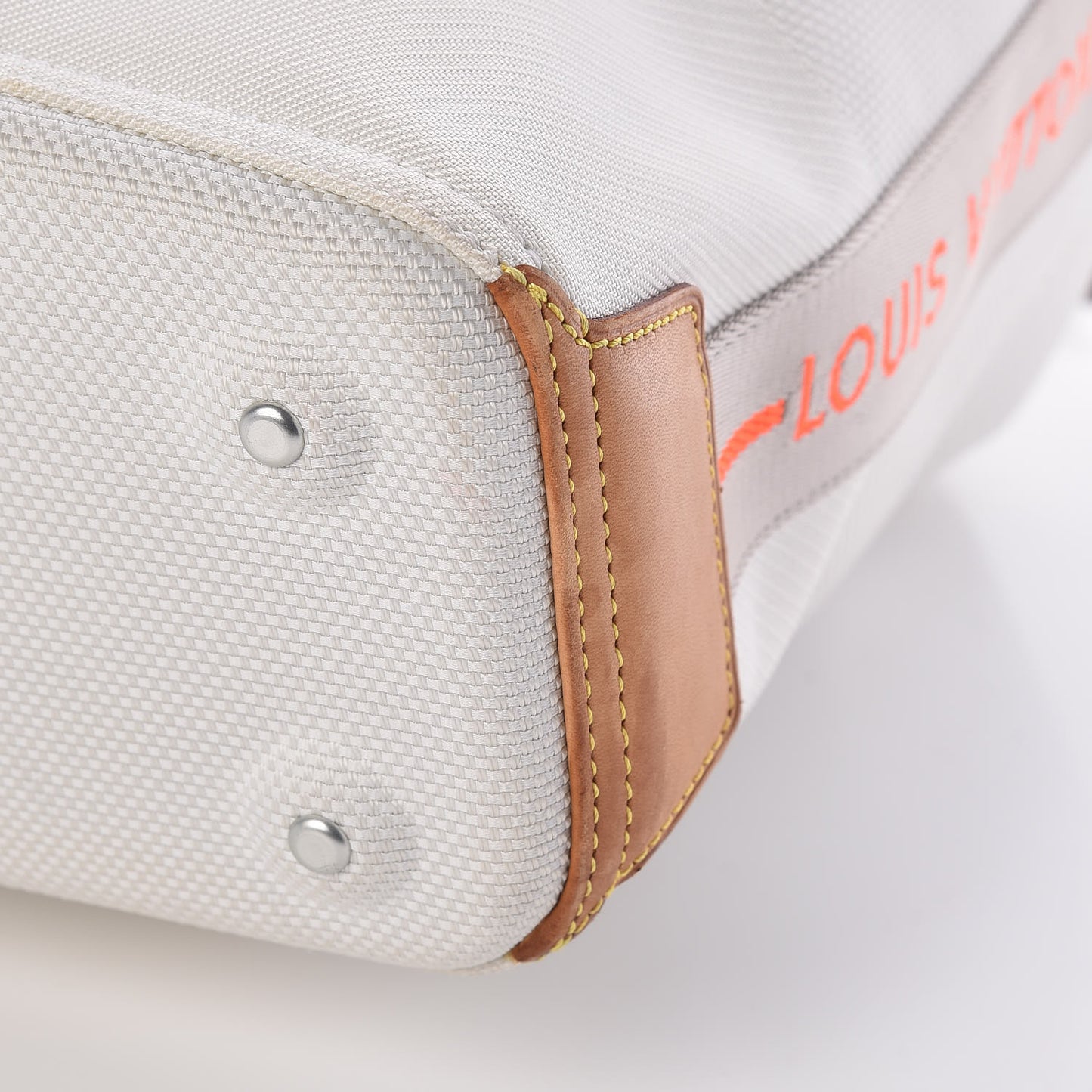 Damier Geant Americas Cup Volunteer Bag White