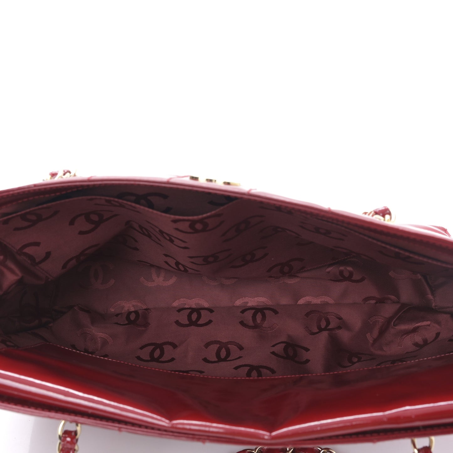 Patent Chocolate Bar Quilted Tote Red