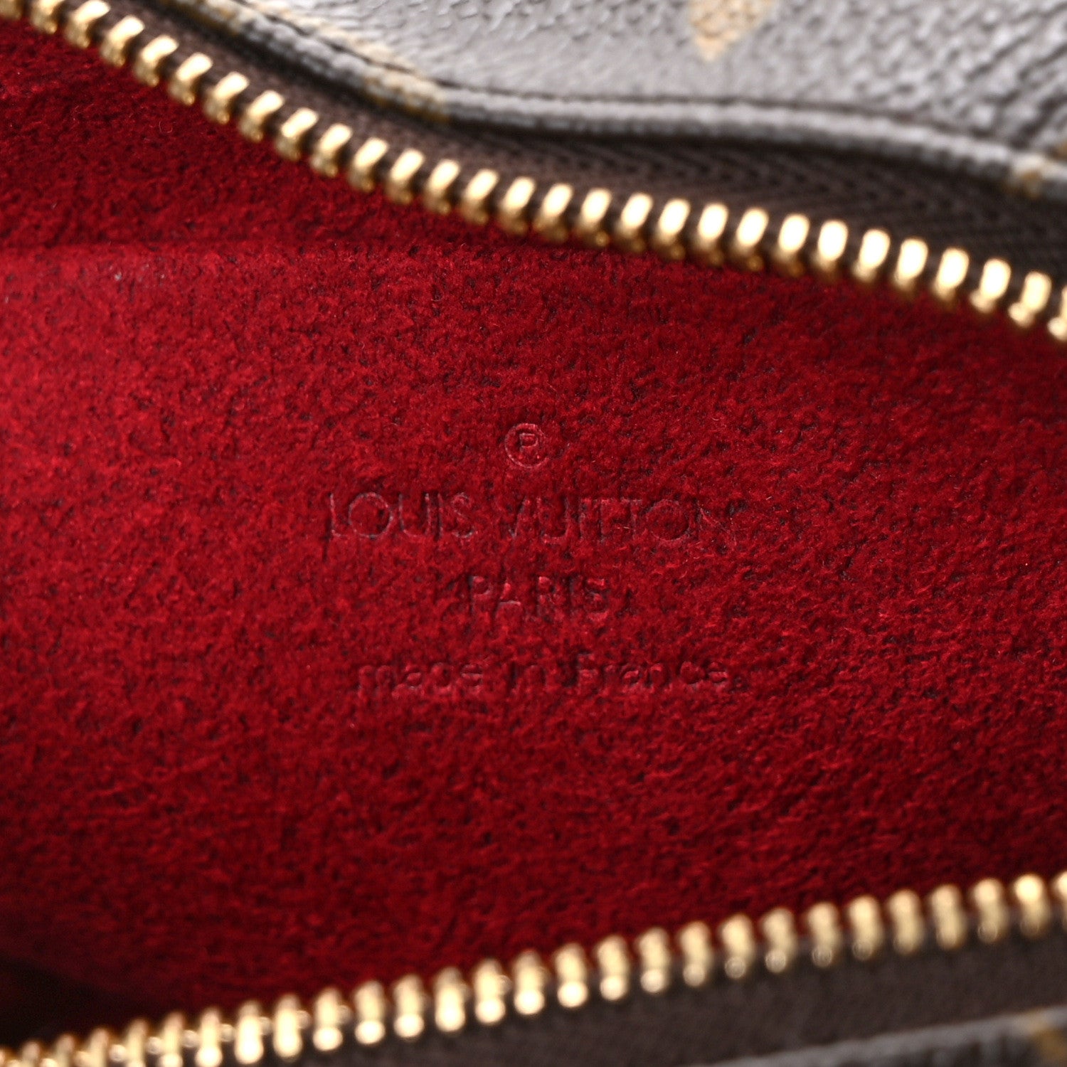 Louis Vuitton Monogram Wapity 6 of 13