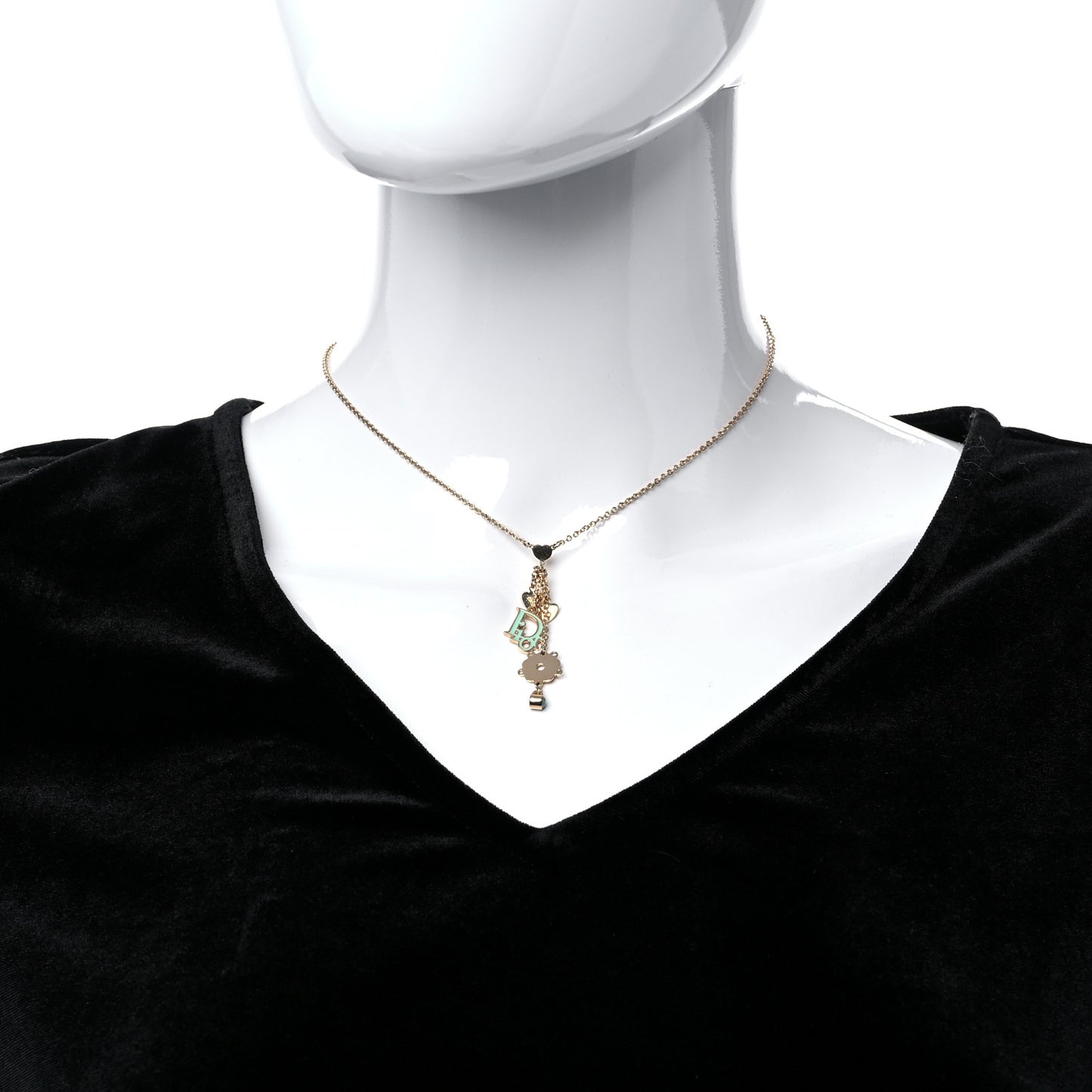 Resin Flower Heart Logo Charm Necklace Blue