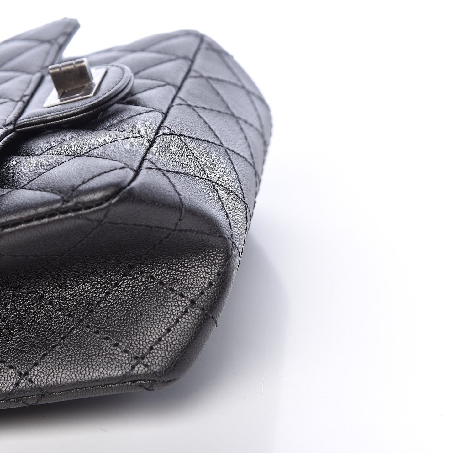 Metallic Sheepskin Quilted 2.55 Reissue Mini Flap Dark Silver