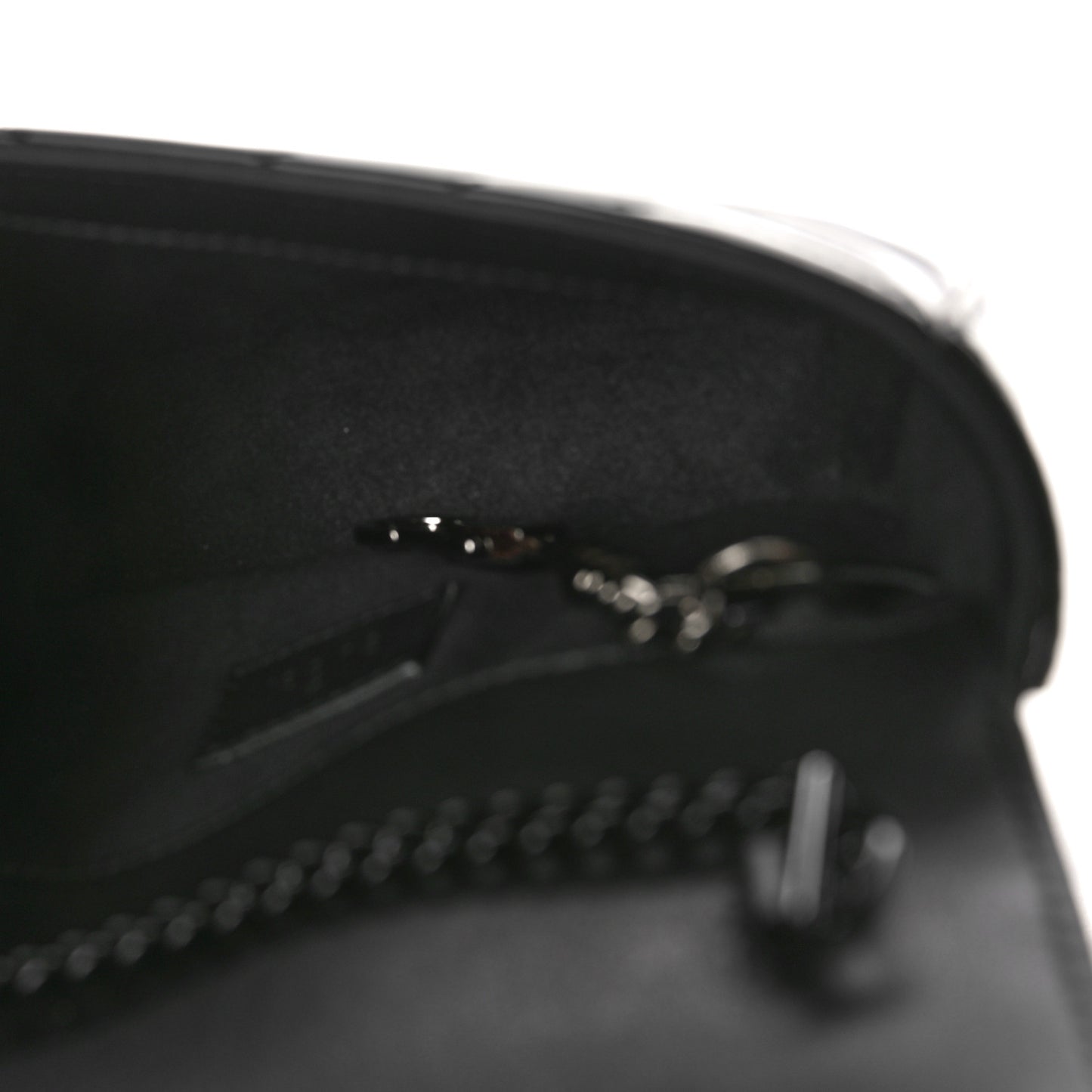 Patent Lambskin Enamel Matelasse Monochrome Super Mini GG Marmont Shoulder Bag Black