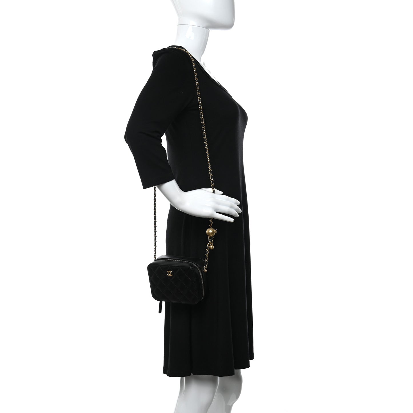 Lambskin Quilted CC Pearl Crush Camera Case Black