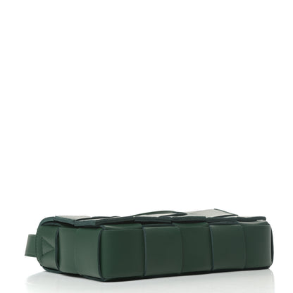 Bottega Veneta Lambskin Maxi Intrecciato Cassette Crossbody Bag Raintree Green 4 of 8