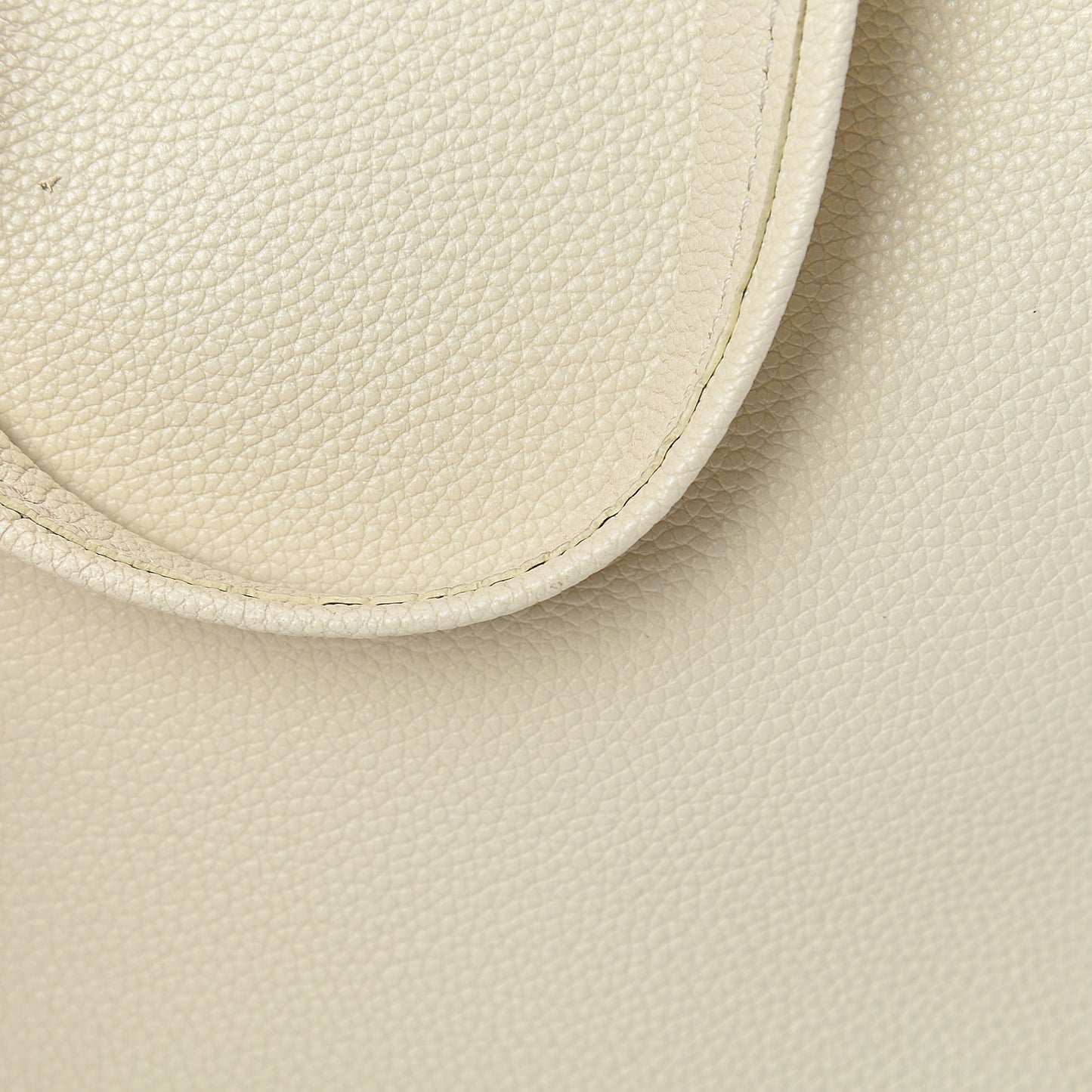 Soft Grained Calfskin Small Belt Cabas Phantom Vanilla