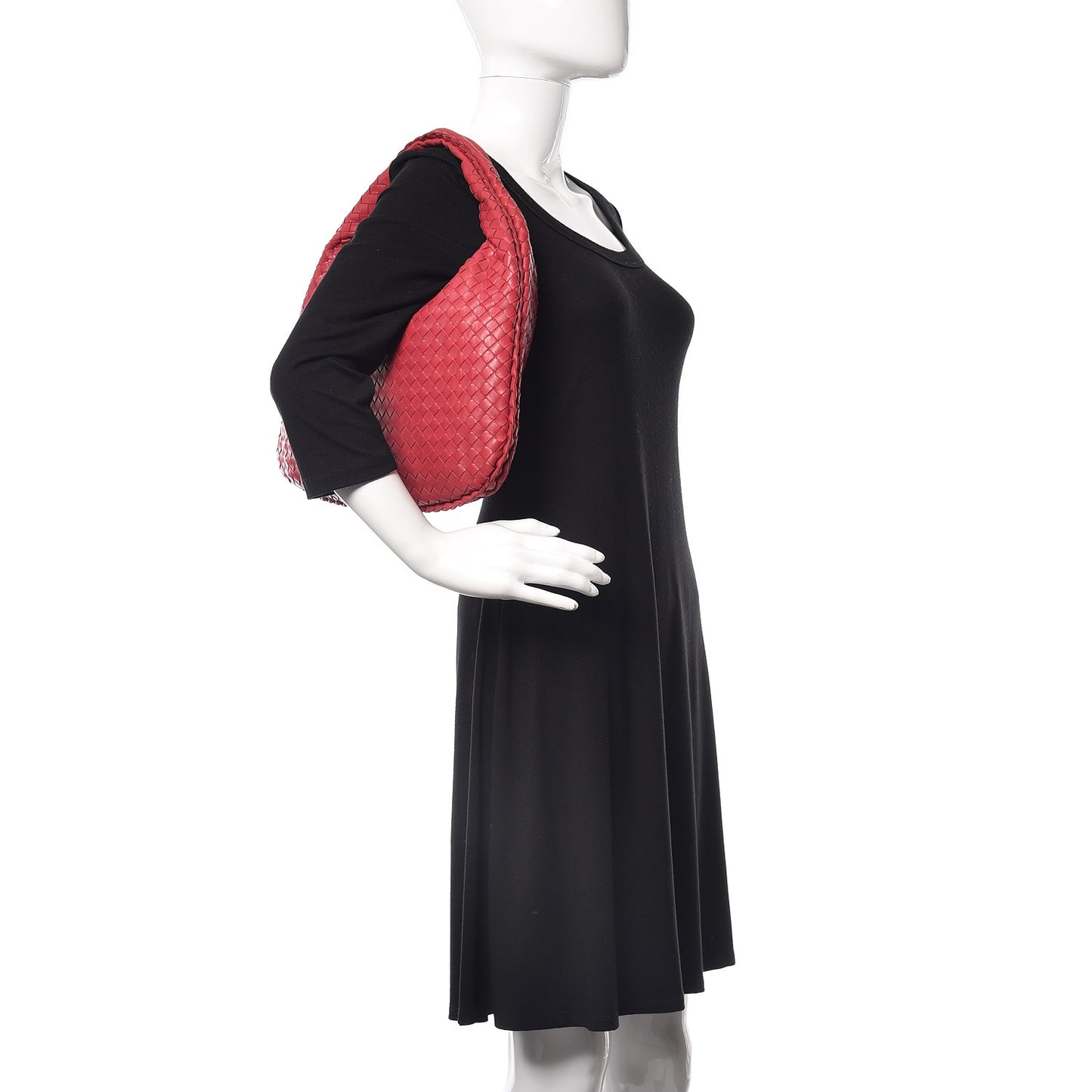 Nappa Intrecciato Medium Veneta Hobo Cassis