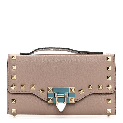 Valentino Garavani Pebbled Calfskin Rockstud Flip Lock Wallet On Chain Poudre 1 of 7