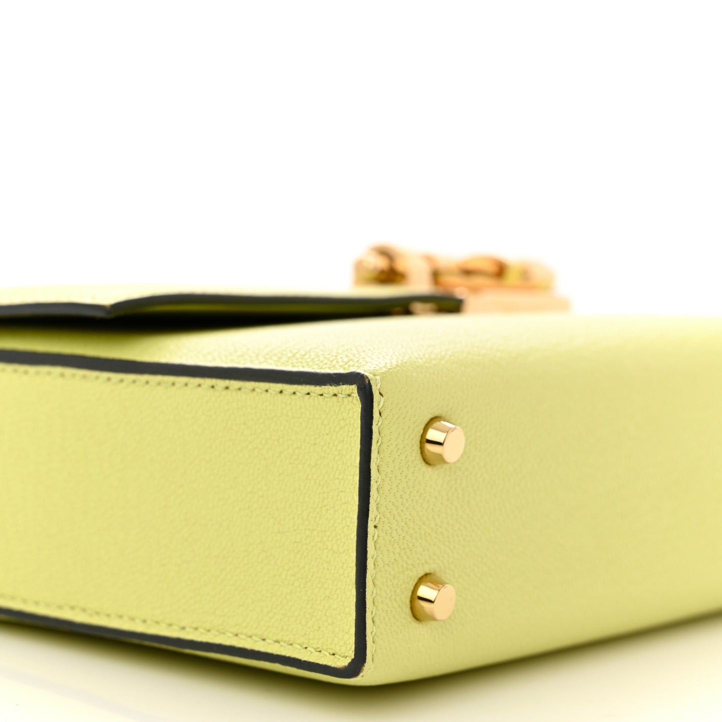 Chevre Mysore Mini Verrou Chaine Bag Jaune Bourgeon