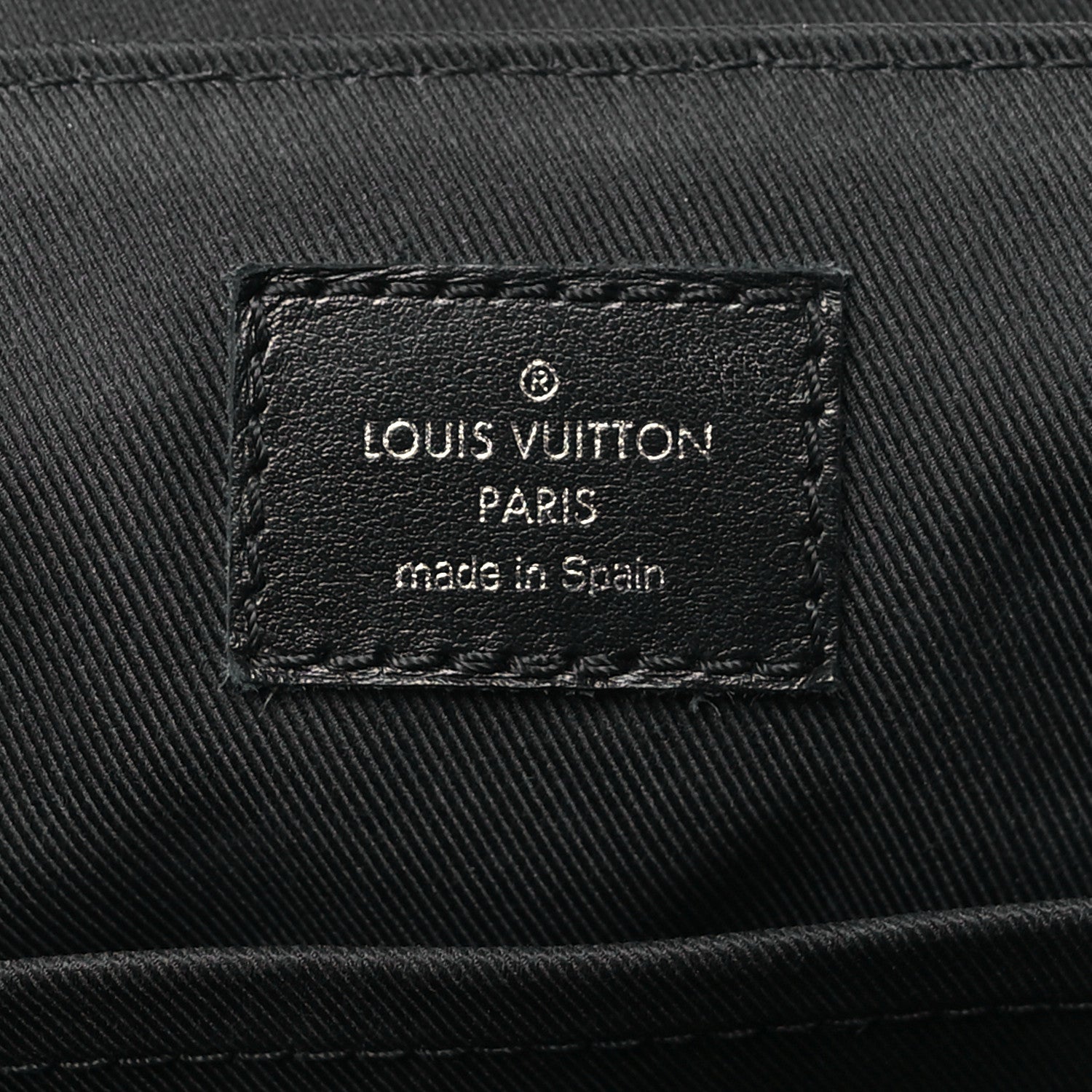 Louis Vuitton Damier Graphite District PM NM 6 of 10