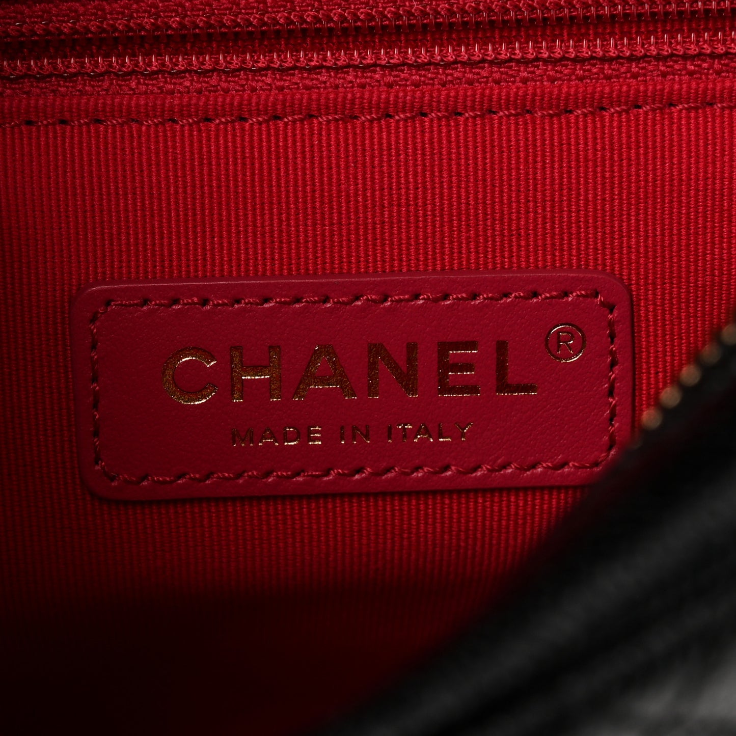 Shiny Caviar Quilted Chain Melody Backpack Black