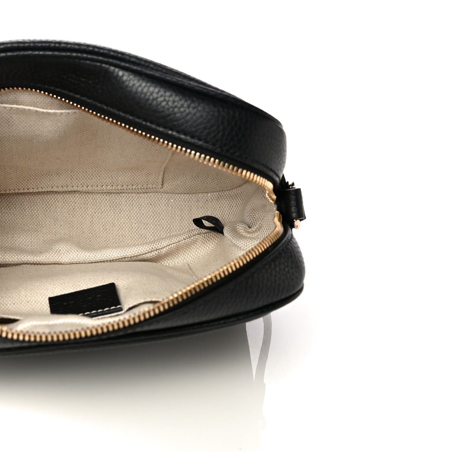 Gucci Pebbled Calfskin Small Soho Disco Bag Black 5 of 10