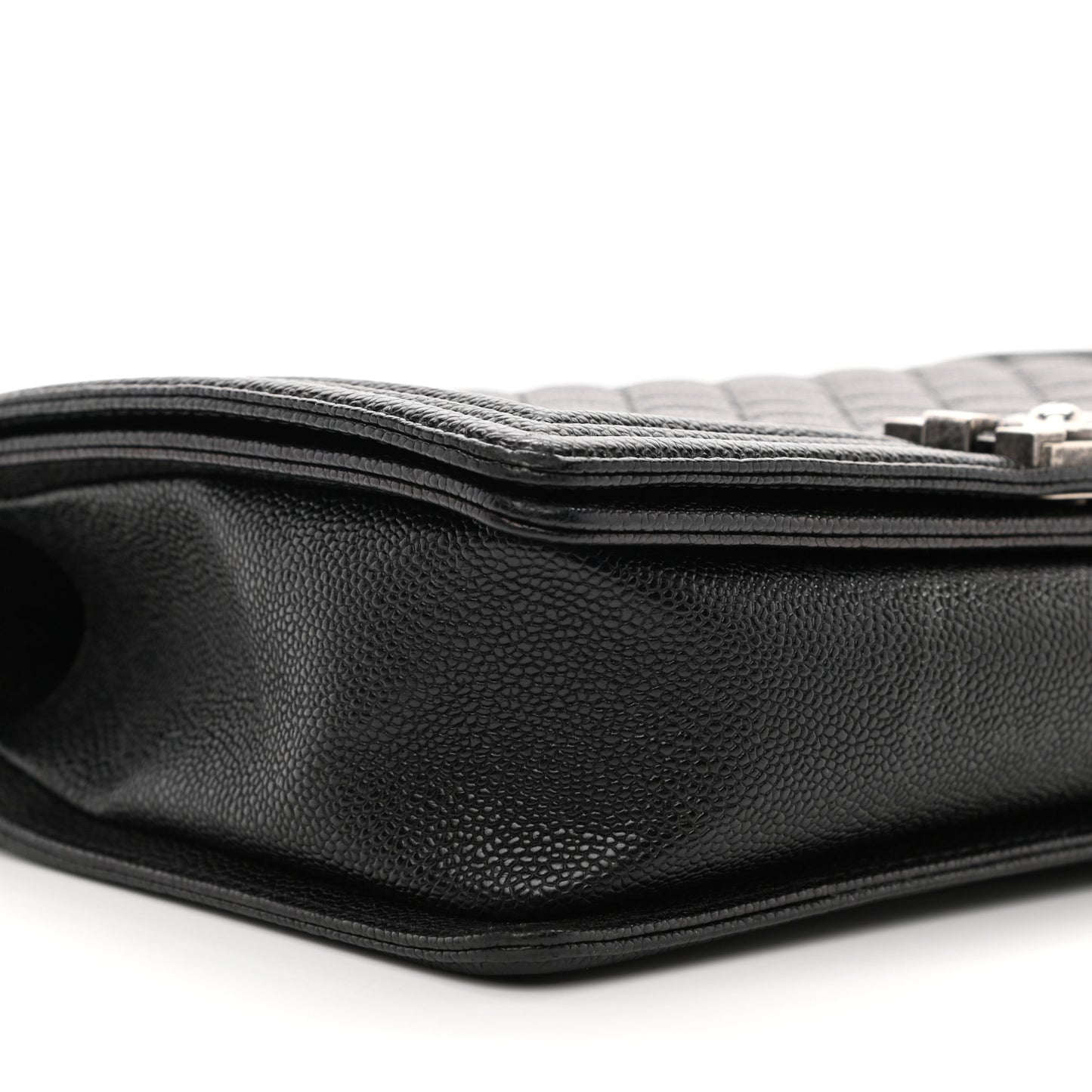 Caviar Quilted New Medium Boy Flap Black