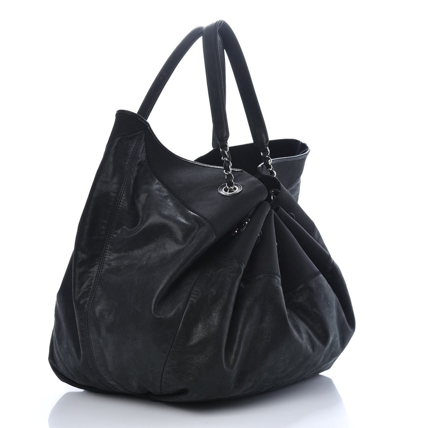 Iridescent Calfskin Large Stretch Spirit Cabas Black