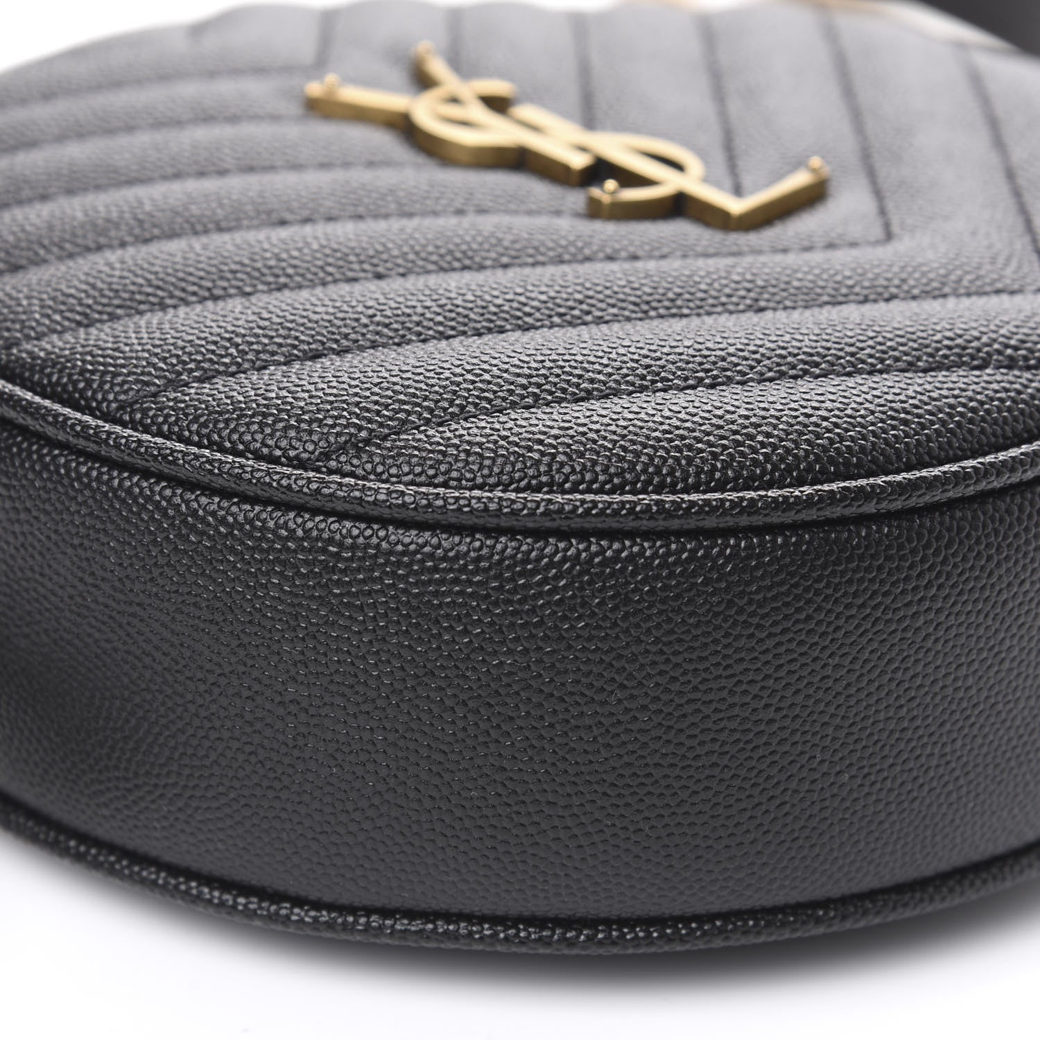 Saint Laurent Grain De Poudre Matelasse Chevron Quilted Round Vinyle Camera Bag Black 7 of 8