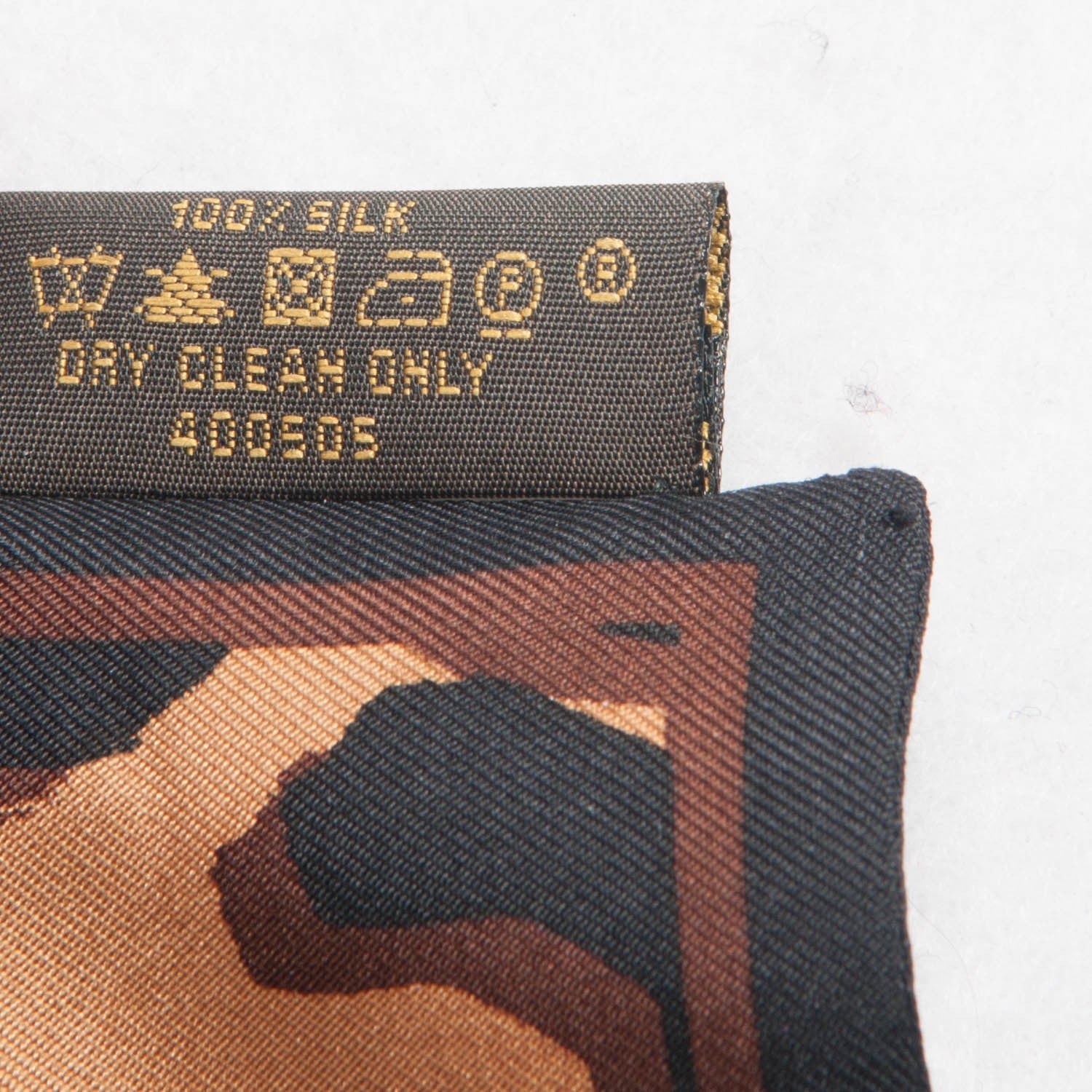 Louis Vuitton Silk Leopard Bandeau Scarf Marron 5 of 5