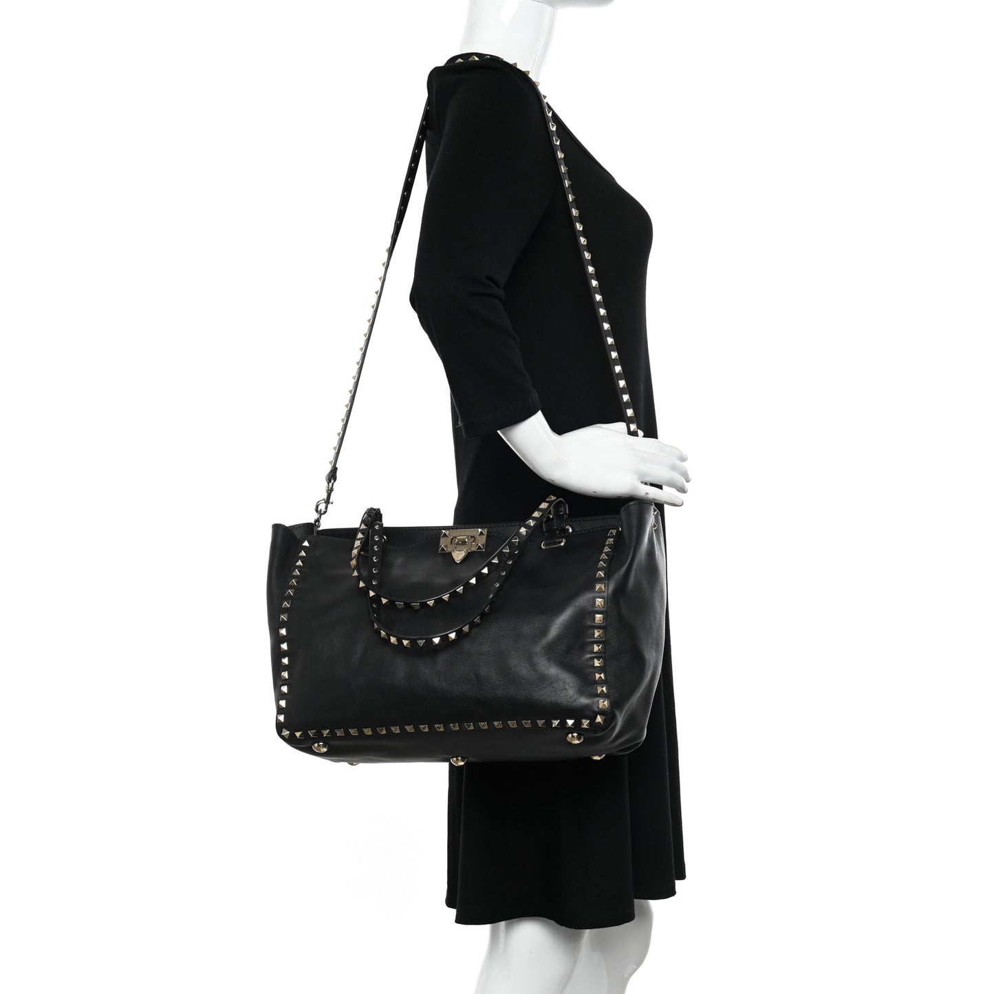 Vitello Medium Rockstud Tote Black