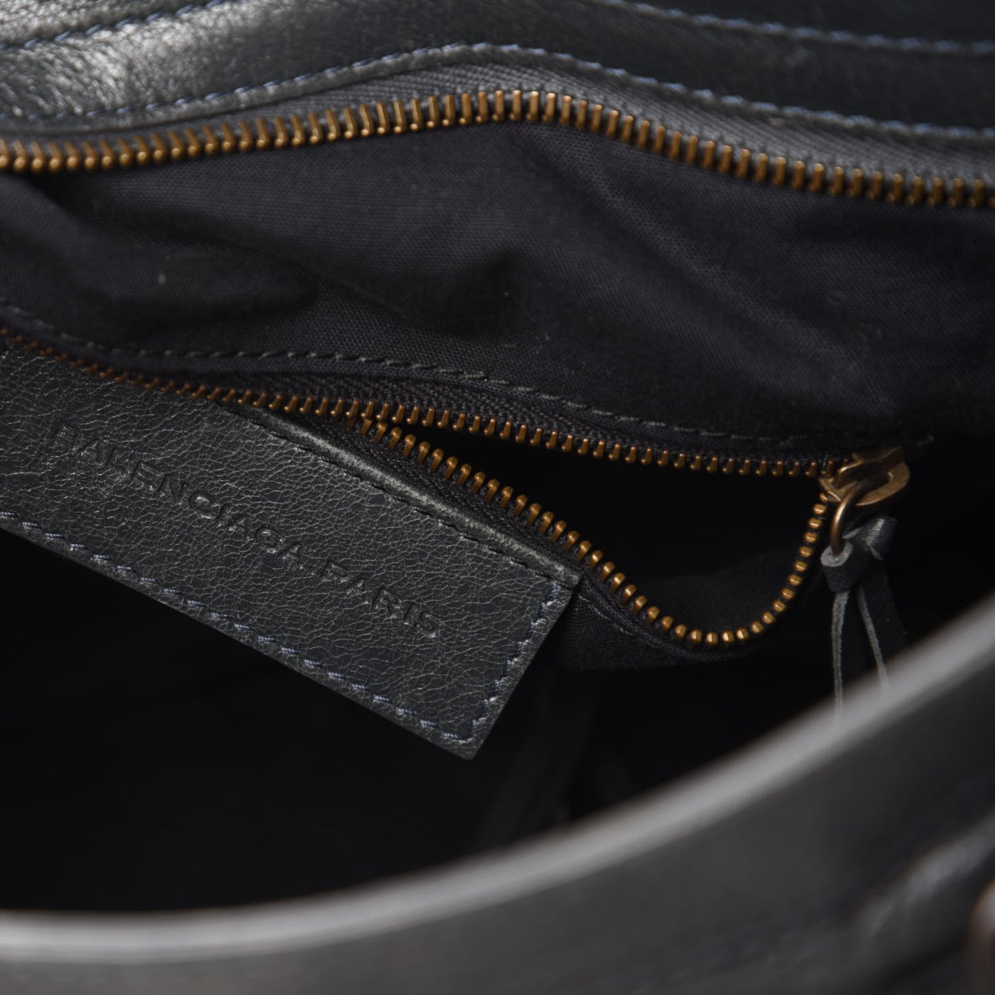 Agneau Classic Hardware Velo Anthracite