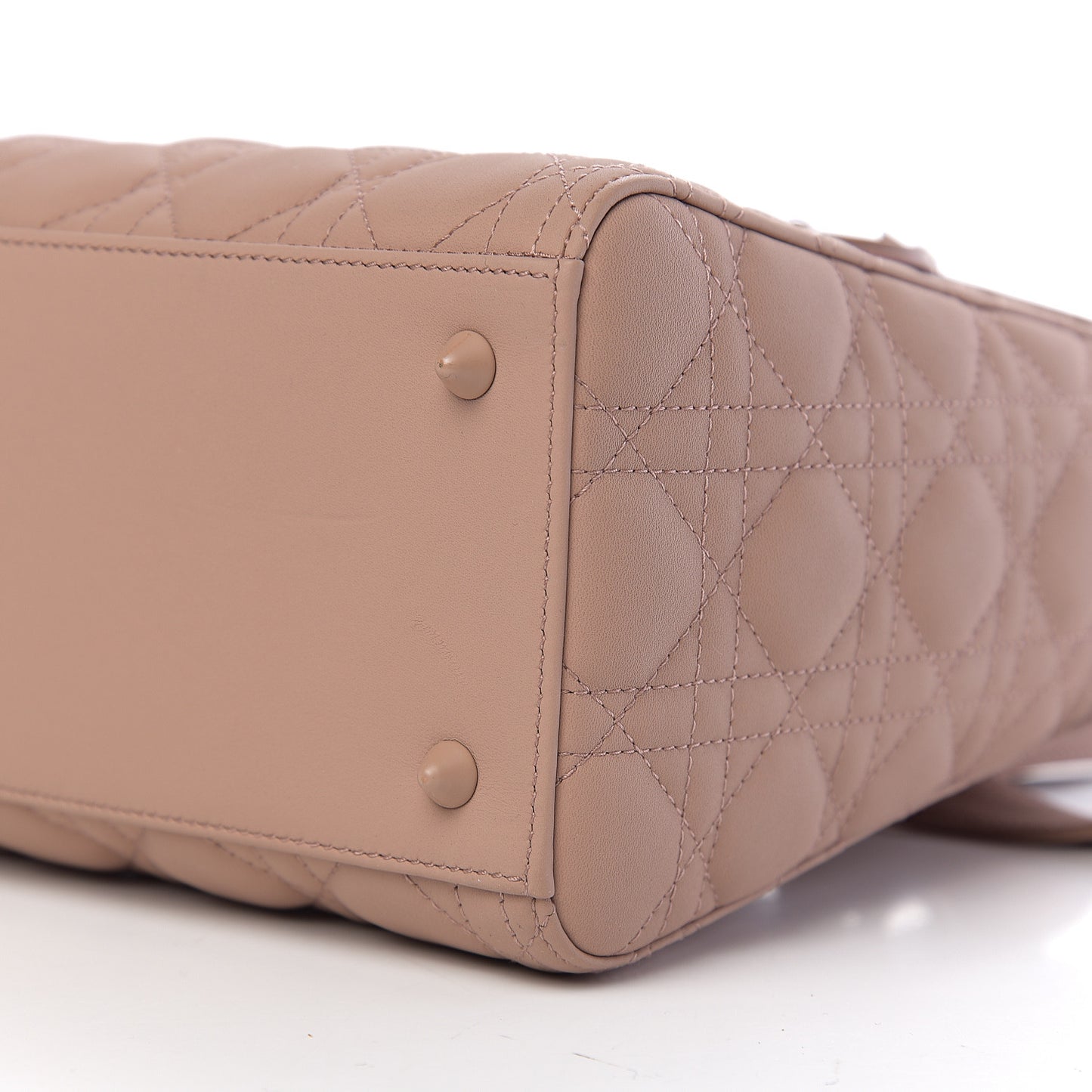 Ultra Matte Calfskin Cannage Medium Lady Dior Beige