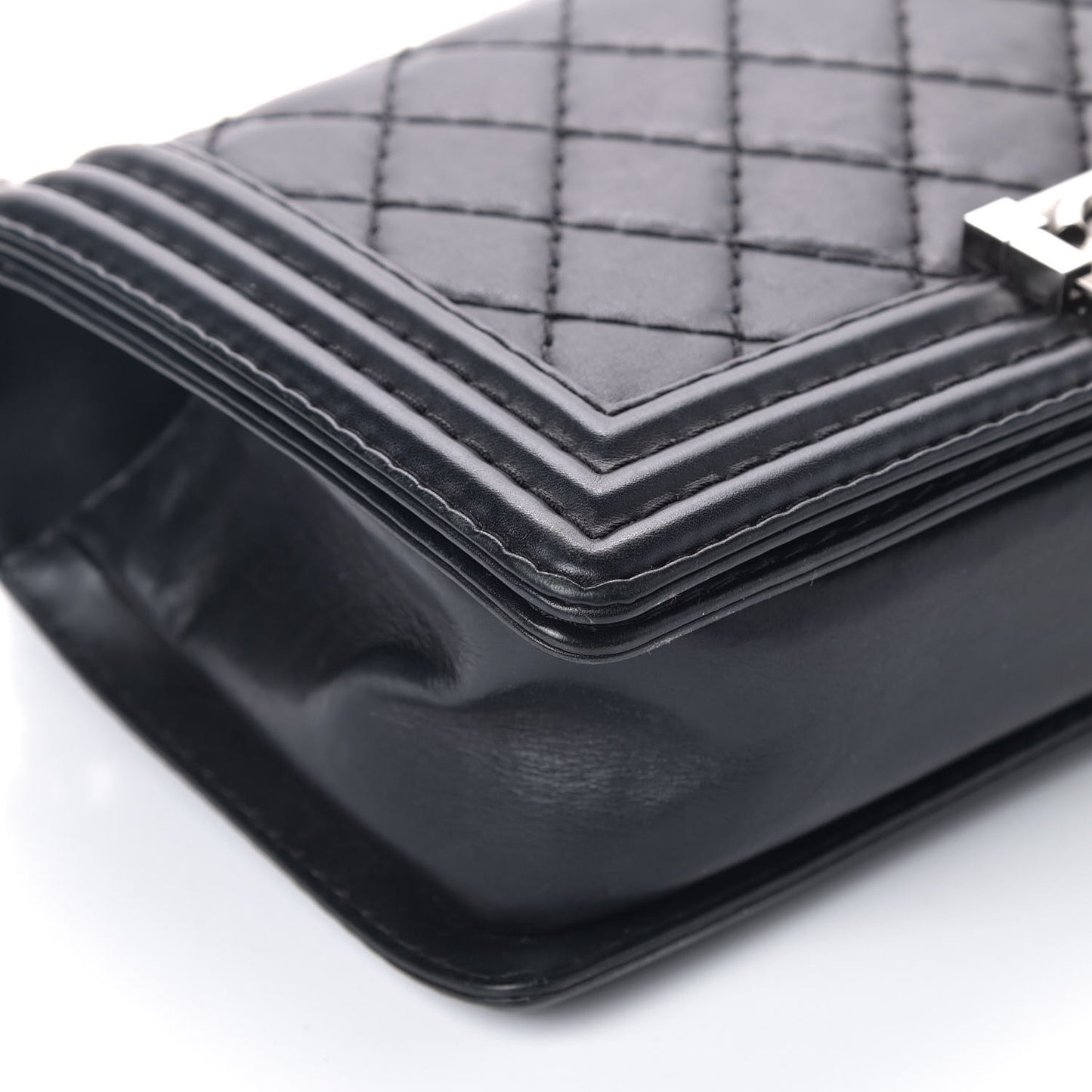 Calfskin Quilted Medium Boy Flap Black