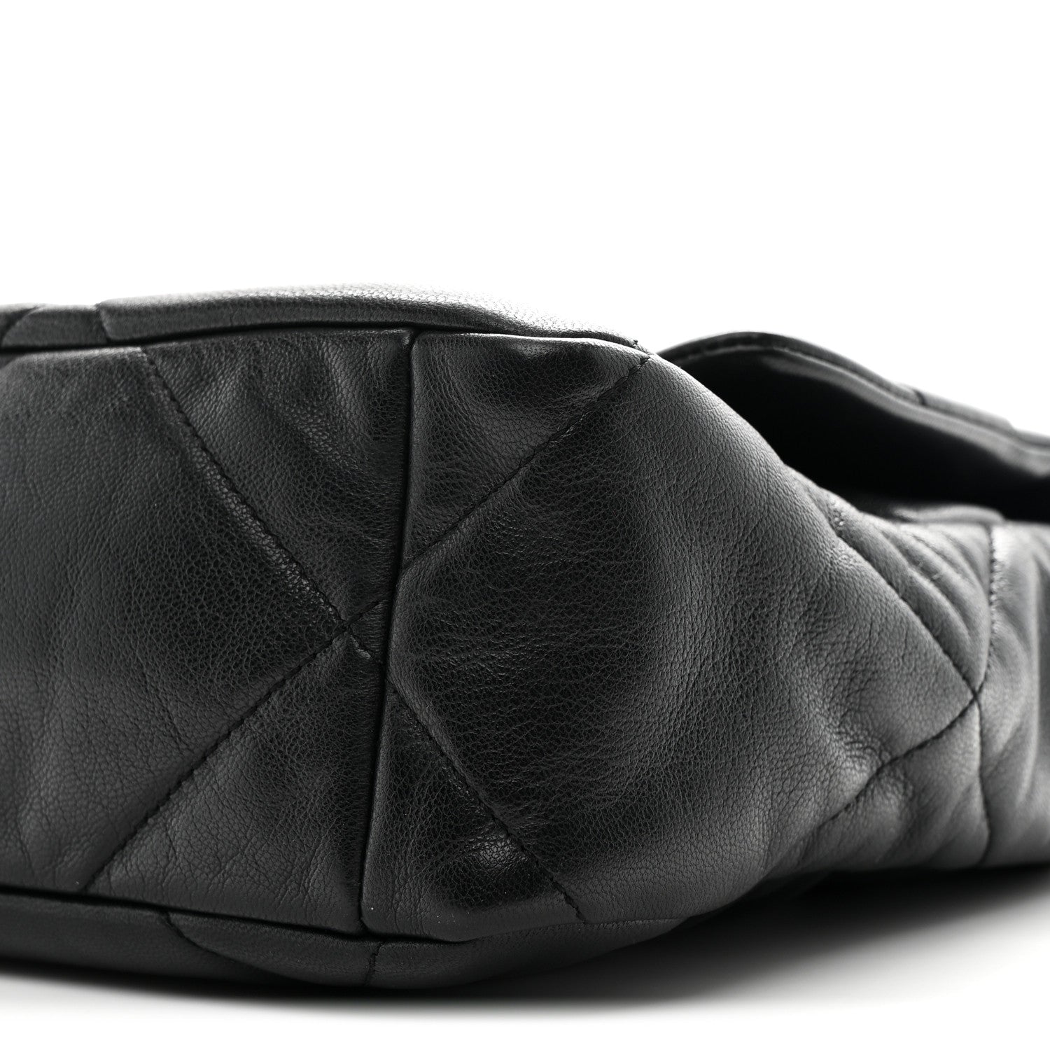 Chanel Goatskin Quilted Large Chanel 19 Flap Black 19 of 19