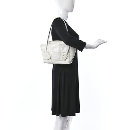 Bottega Veneta Paper Calfskin Maxi Intrecciato Small Arco Slouch Plaster 2 of 13