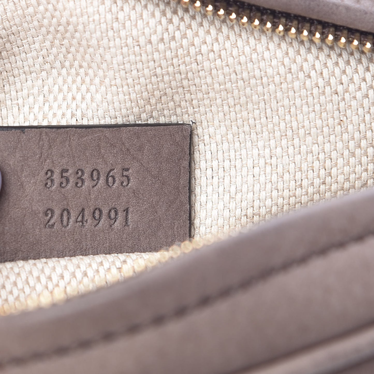 Vitello Range Mini Soho Chain Bag Grey Field