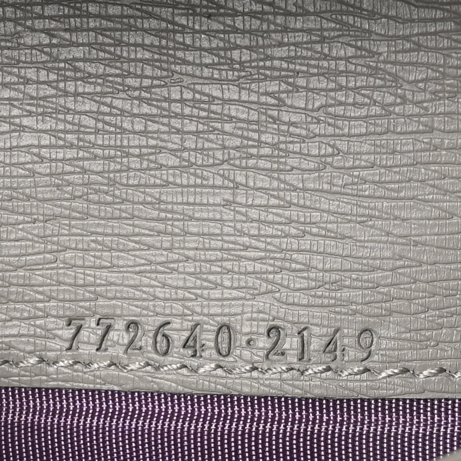 Gucci Calfskin Script Card Case Wallet Light Beige 7 of 9