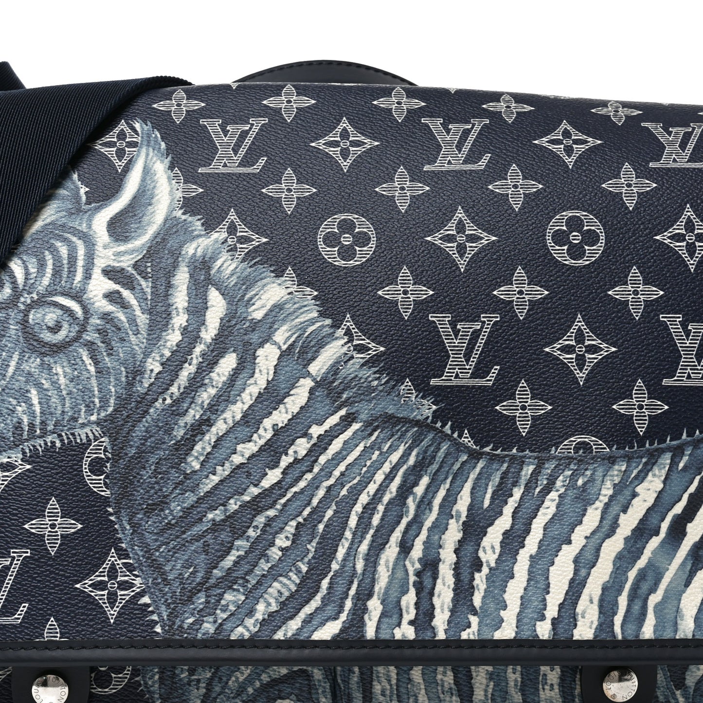 Savane Monogram Zebra Chapman Messenger GM Encre