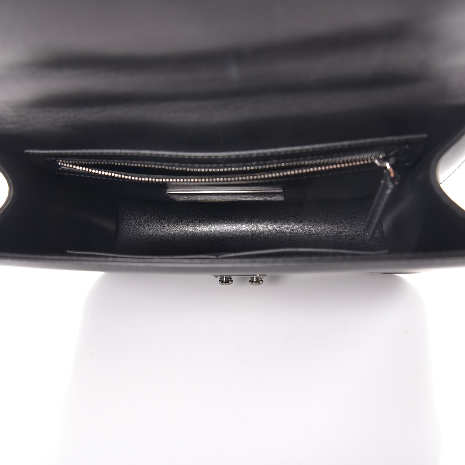 Valentino Garavani Vitello Medium Glam Lock Rockstud Flap Black 5 of 7