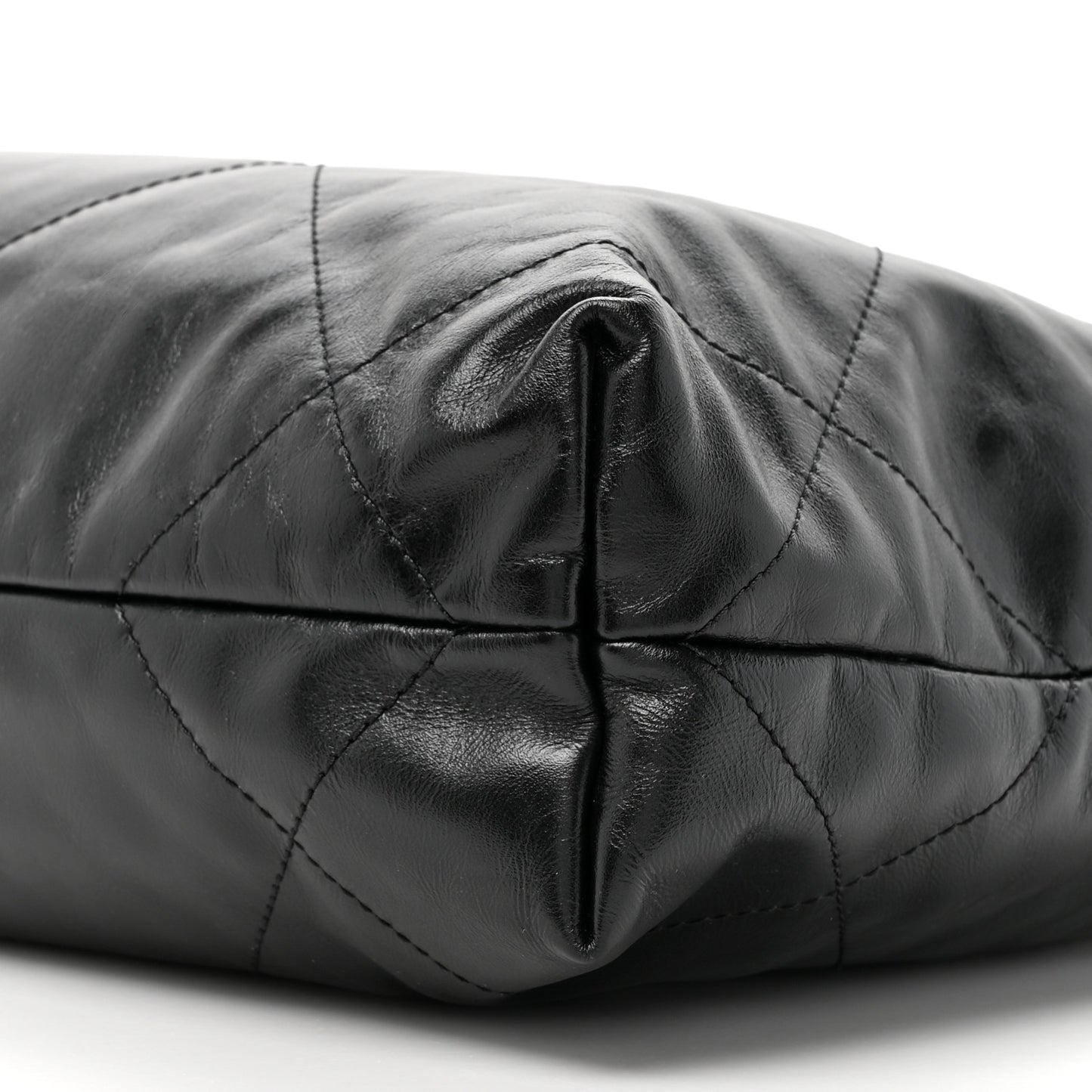 Shiny Calfskin Quilted Small Chanel 22 So Black