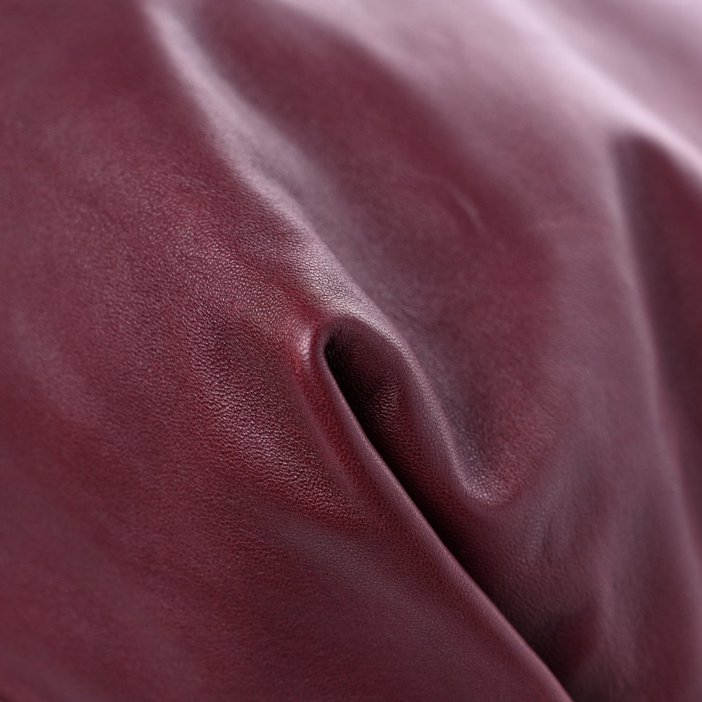 Lambskin Teddy Drawstring Bag Burgundy