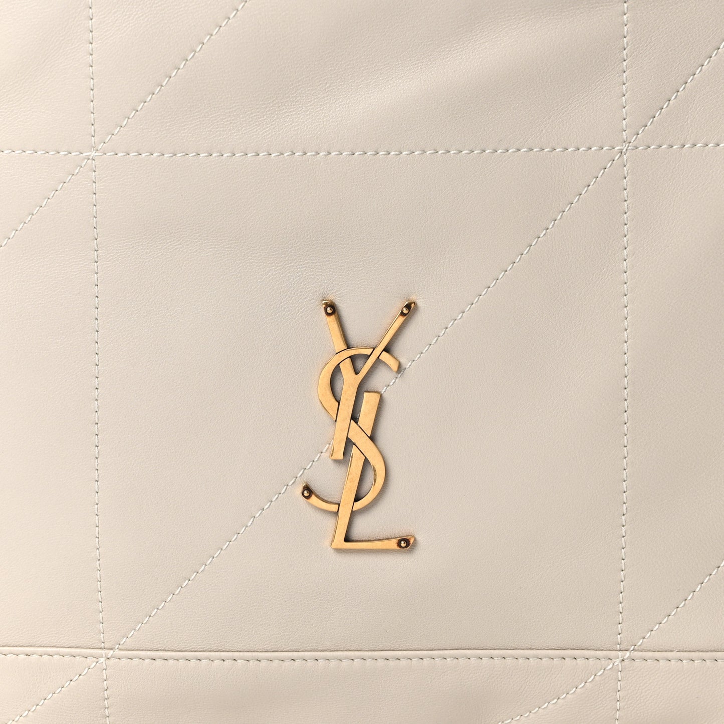 Lambskin Matelasse Monogram Medium Jamie 4.3 Pochon Crema Soft