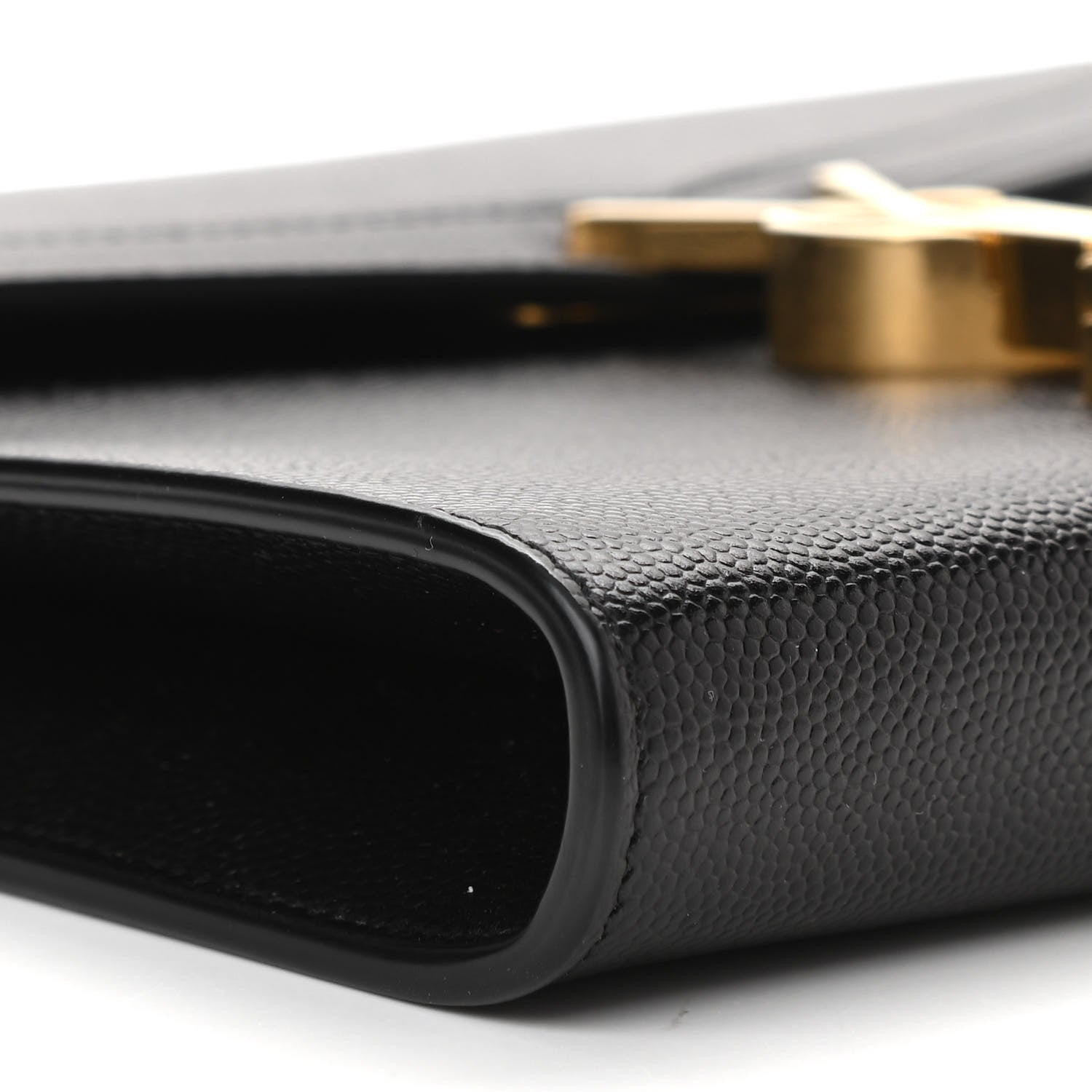 Saint Laurent Grain De Poudre Monogram Cassandra Clasp Bag Black 9 of 10