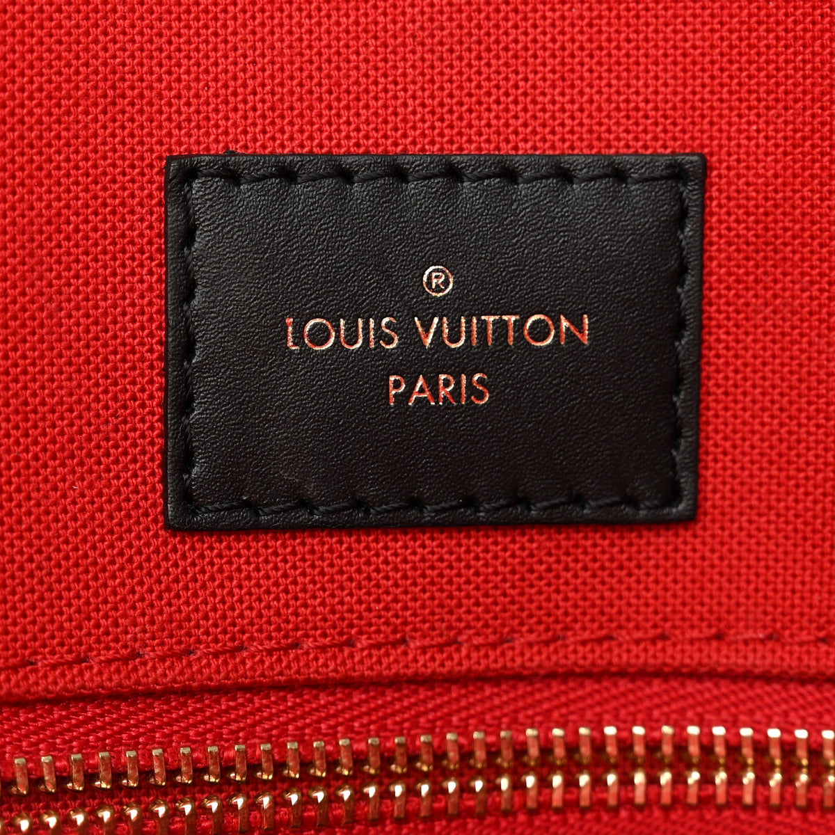 Reverse Monogram Giant Onthego MM