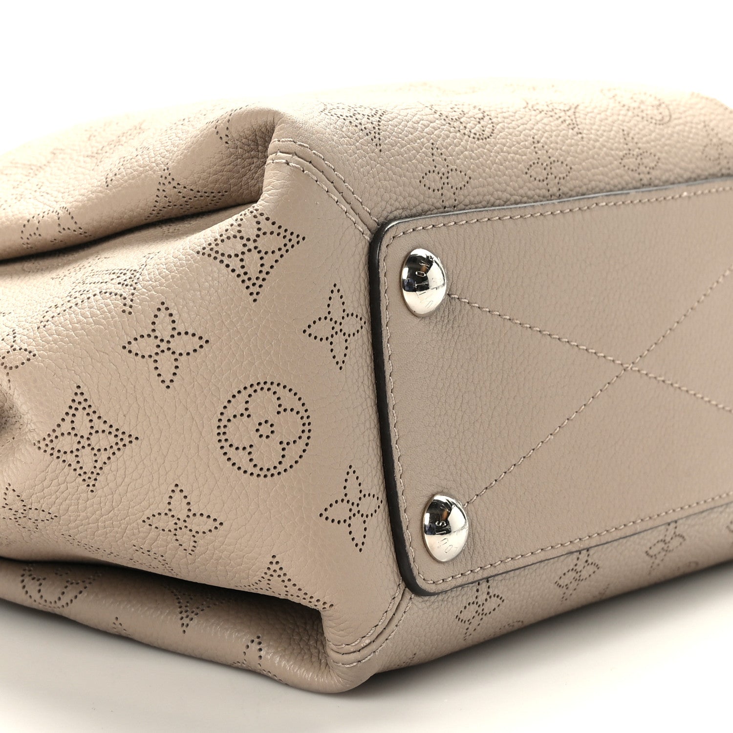 Louis Vuitton Mahina Babylone Chain BB Galet 7 of 8