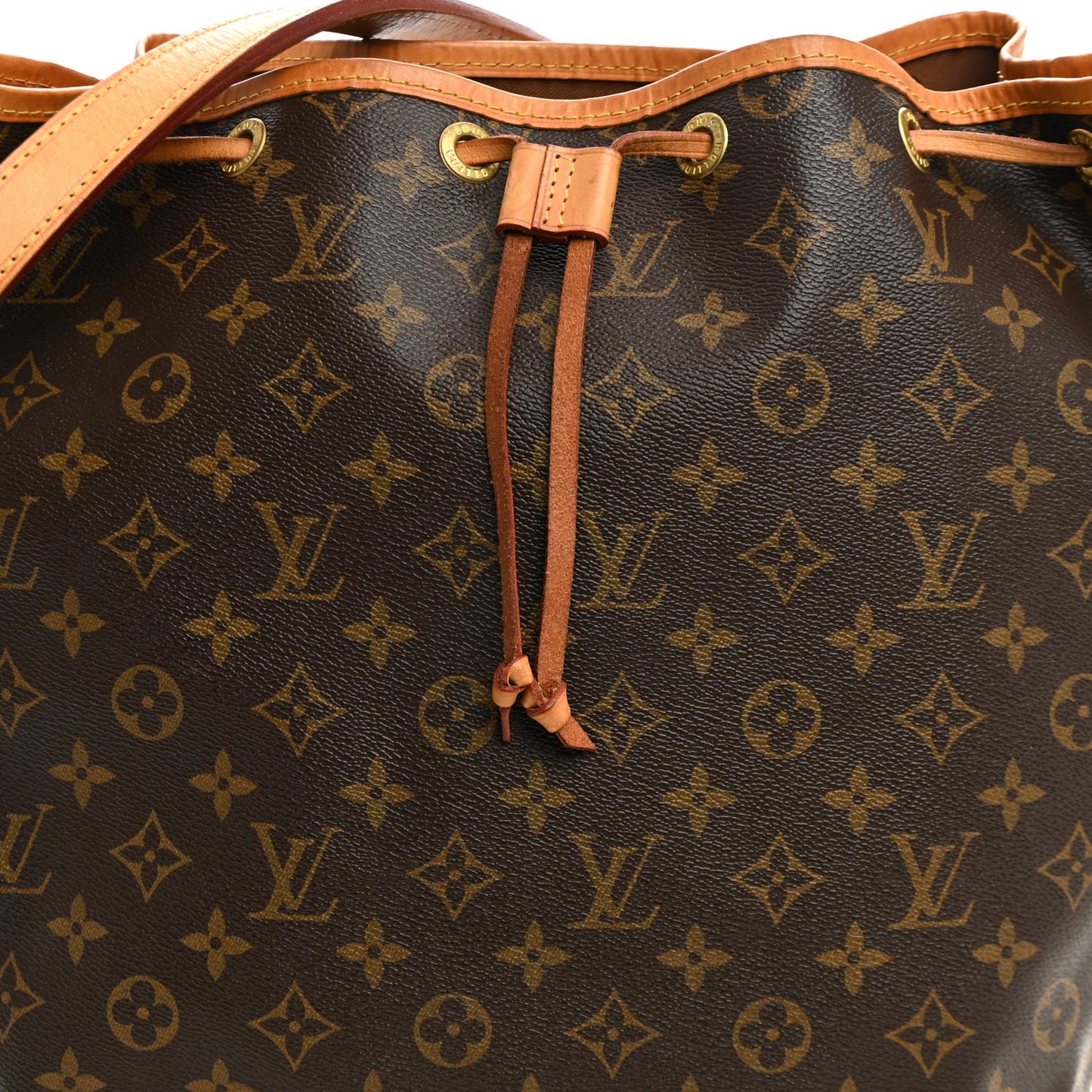 Monogram Noe