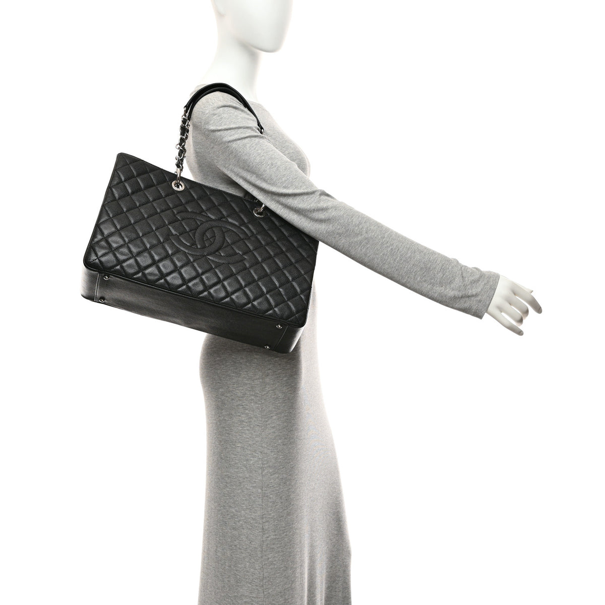 Caviar Quilted XL Grand Shopping Tote GST Black