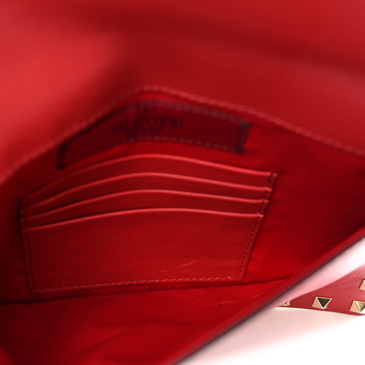 Vitello Medium Rockstud Envelope Flat Wristlet Pouch Red