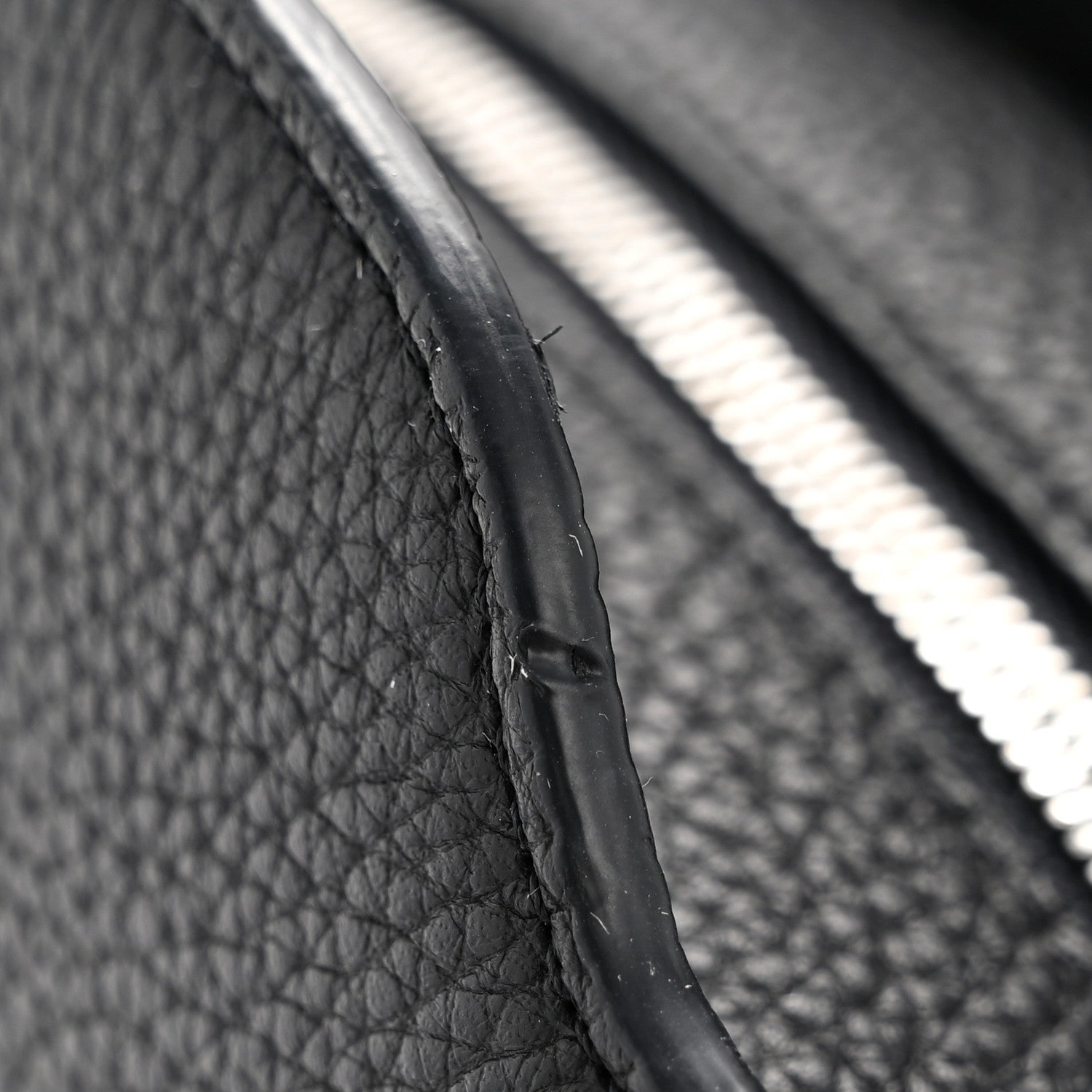 Loro Piana Grained Calfskin Sesia Crossbody Black 28 of 31