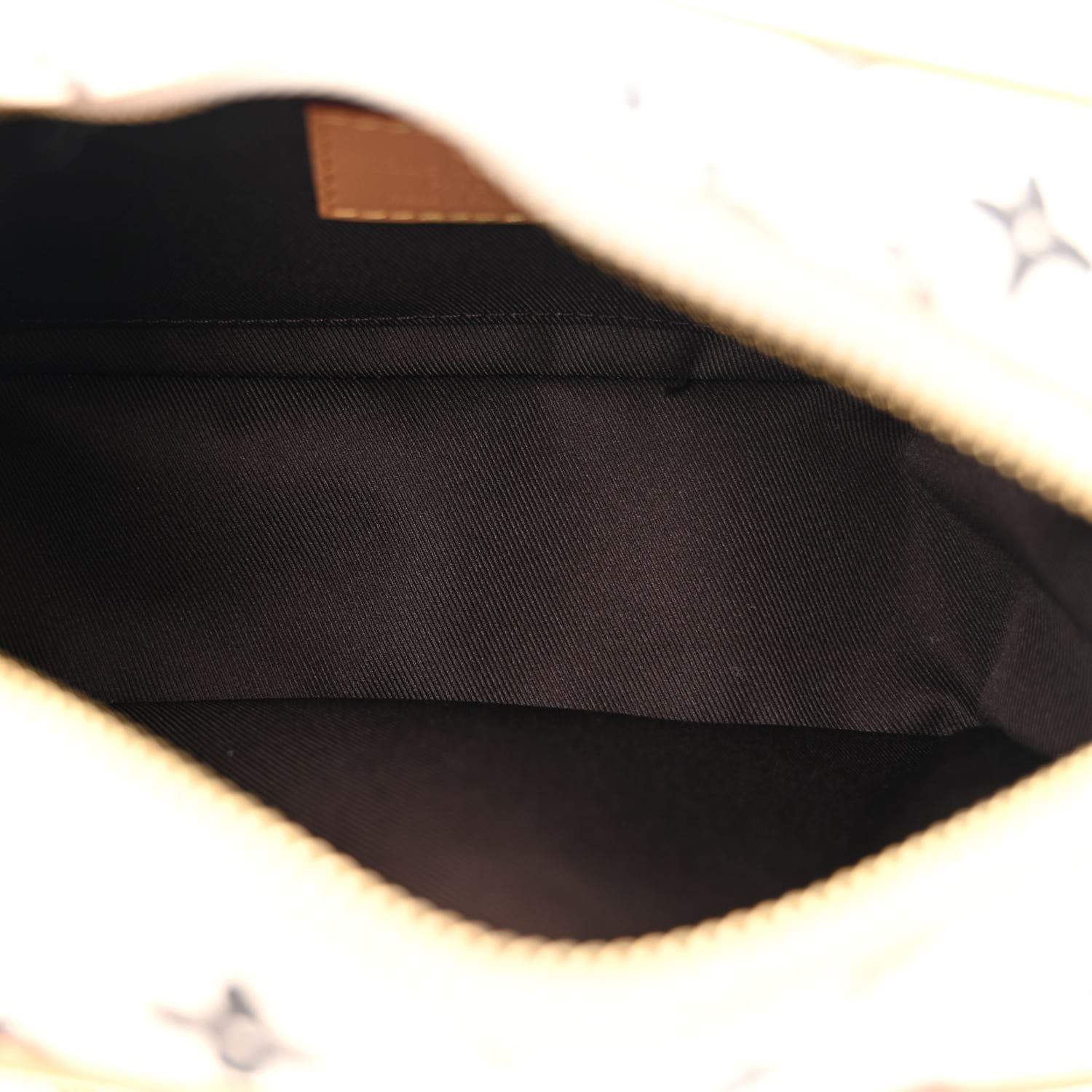 Louis Vuitton LOUIS VUITTON X TYLER THE CREATOR Monogram Craggy Mini Soft Trunk Vanilla 5 of 9