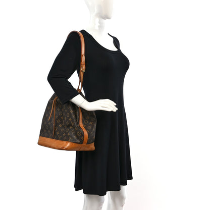 Louis Vuitton Monogram Noe 2 of 15