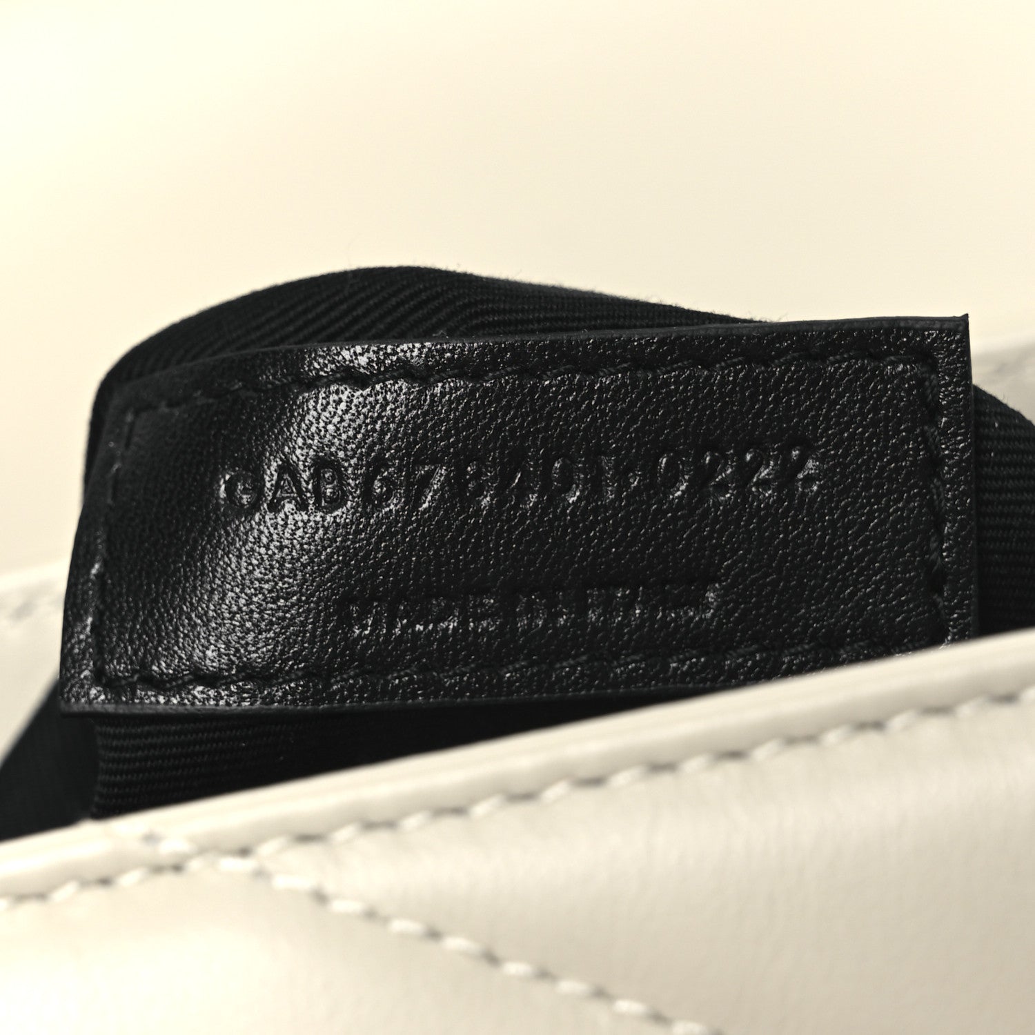 Saint Laurent Calfskin Y Quilted Monogram Toy Loulou Crossbody Bag Blanc Vintage 7 of 10